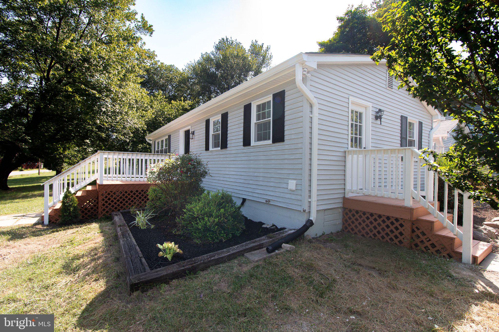 8922 CARPERS PIKE