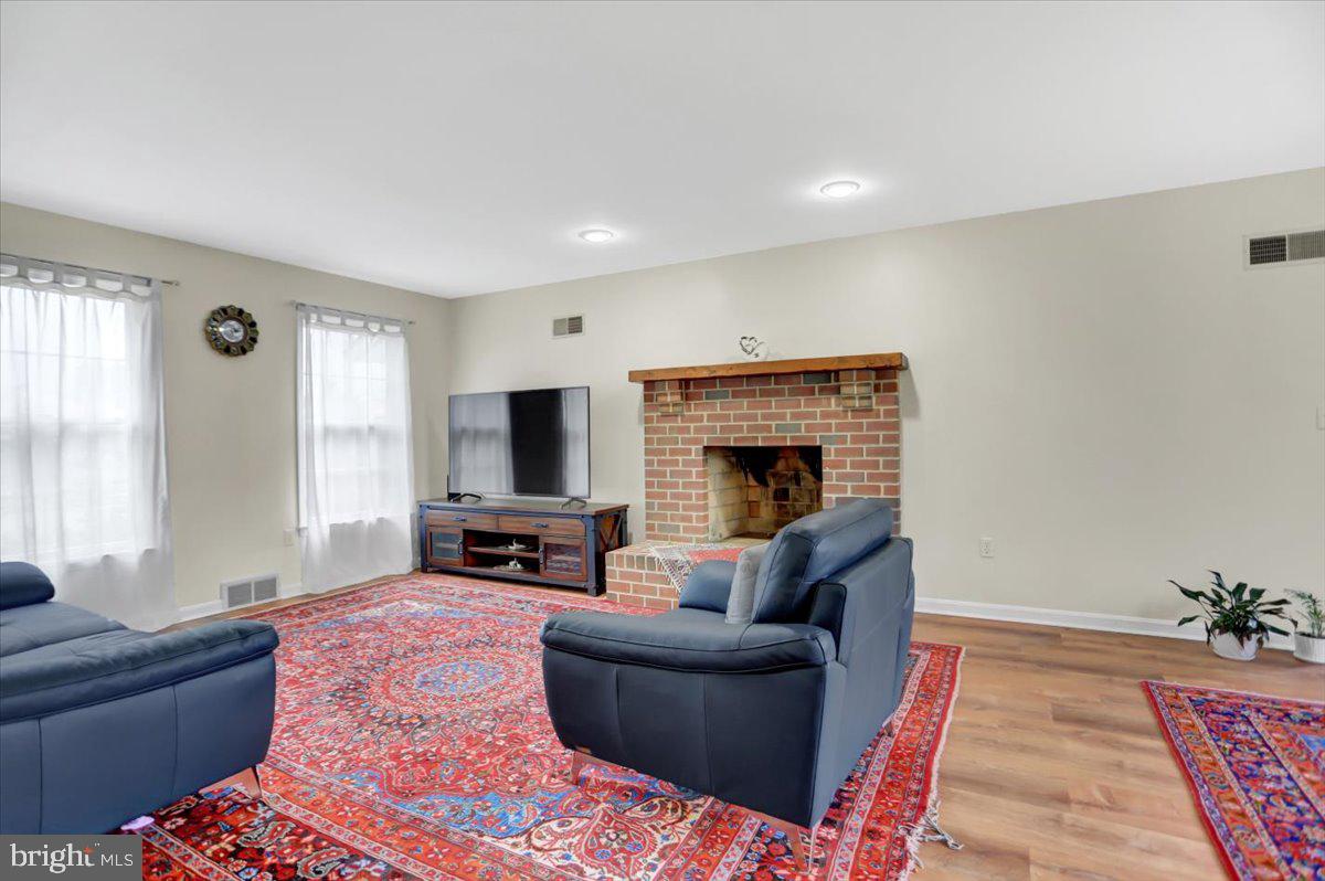 KONHAUS ESTATES - Residential