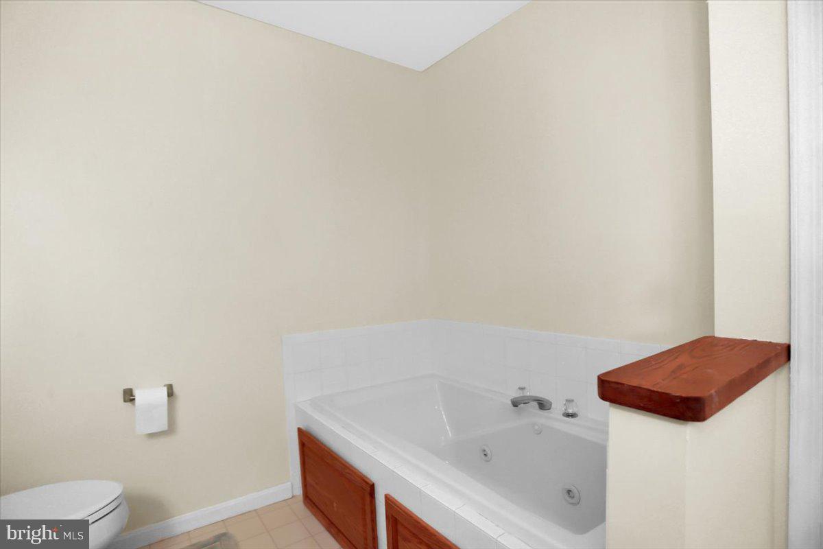 KONHAUS ESTATES - Residential