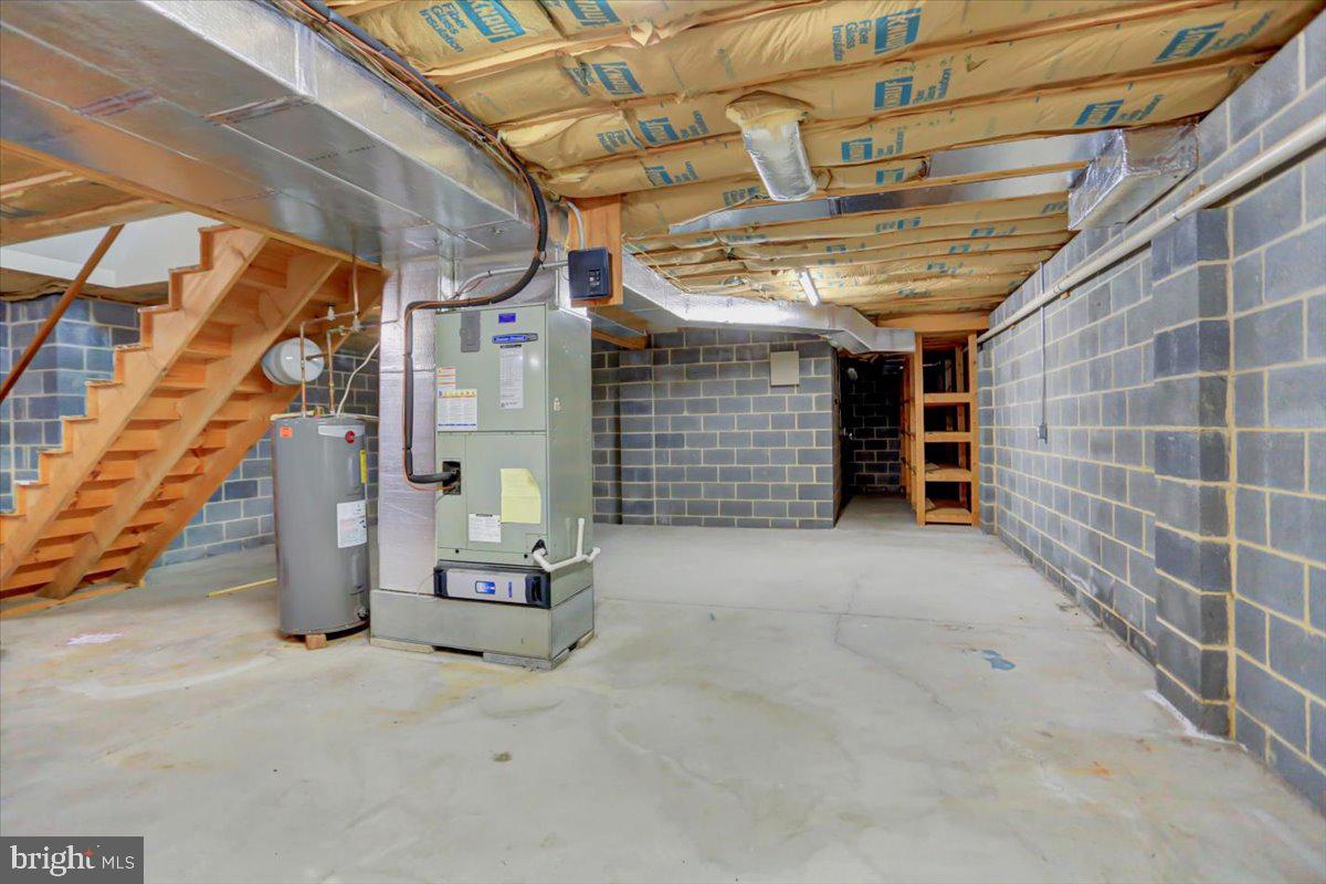 KONHAUS ESTATES - Residential