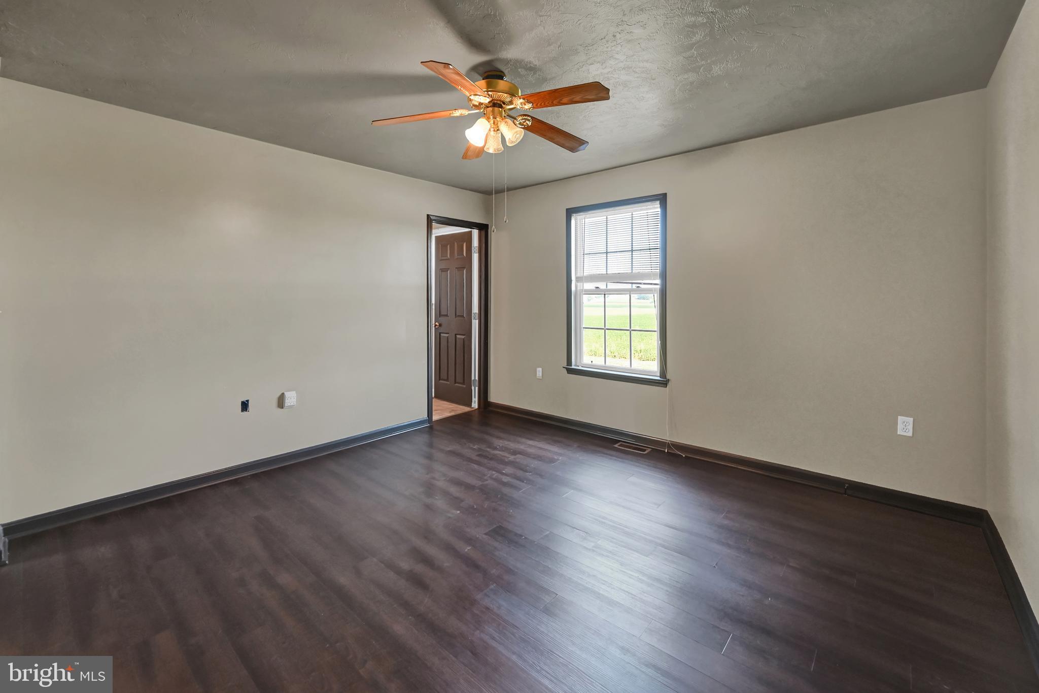 SHERRY VILLAGE - Residential