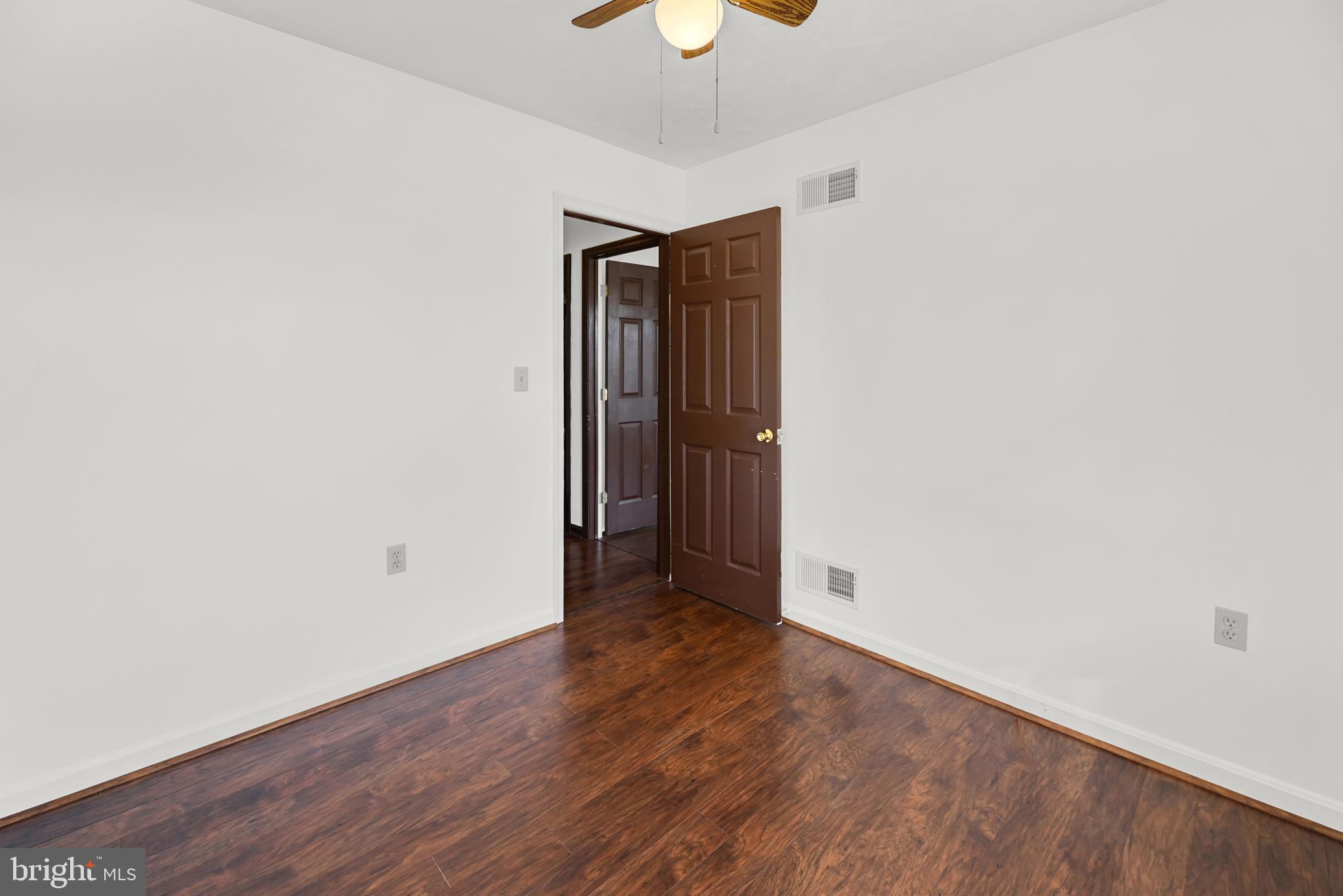 SHERRY VILLAGE - Residential