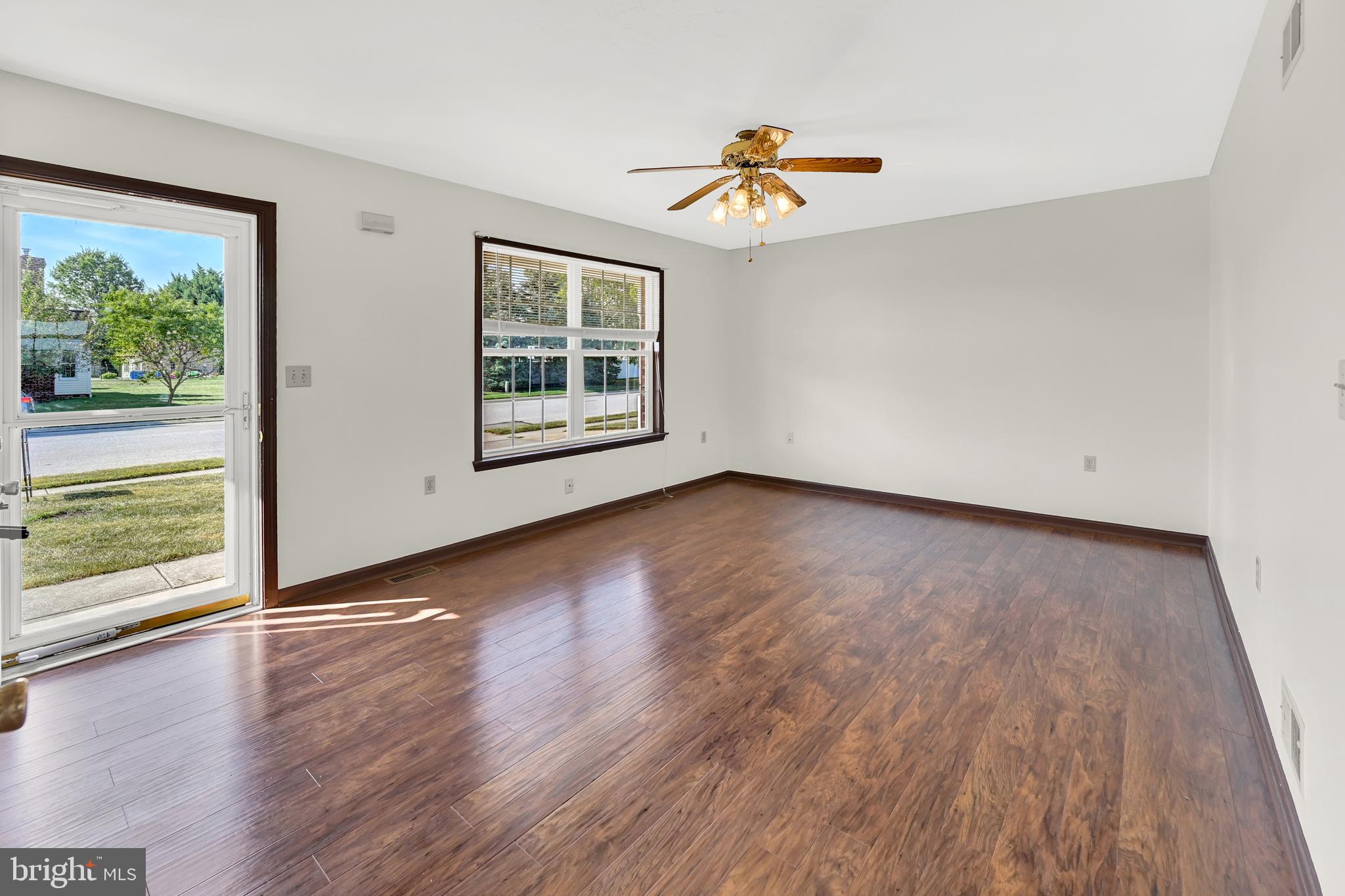 SHERRY VILLAGE - Residential