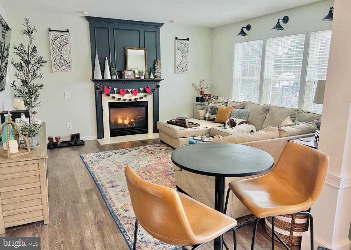 34 W MINGLEWOOD DRIVE