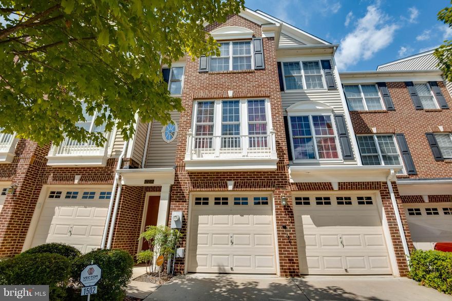 Very nicely updated and move in ready townhouse in the Fairwood section of The Choice A.  2 car garage, hardwood floors, upgrades throughout.  Walking distance to shopping, transportation, hiking trails, parks.  Too many amenities to name.  Will not last long.  Come see for yourself!!!!!