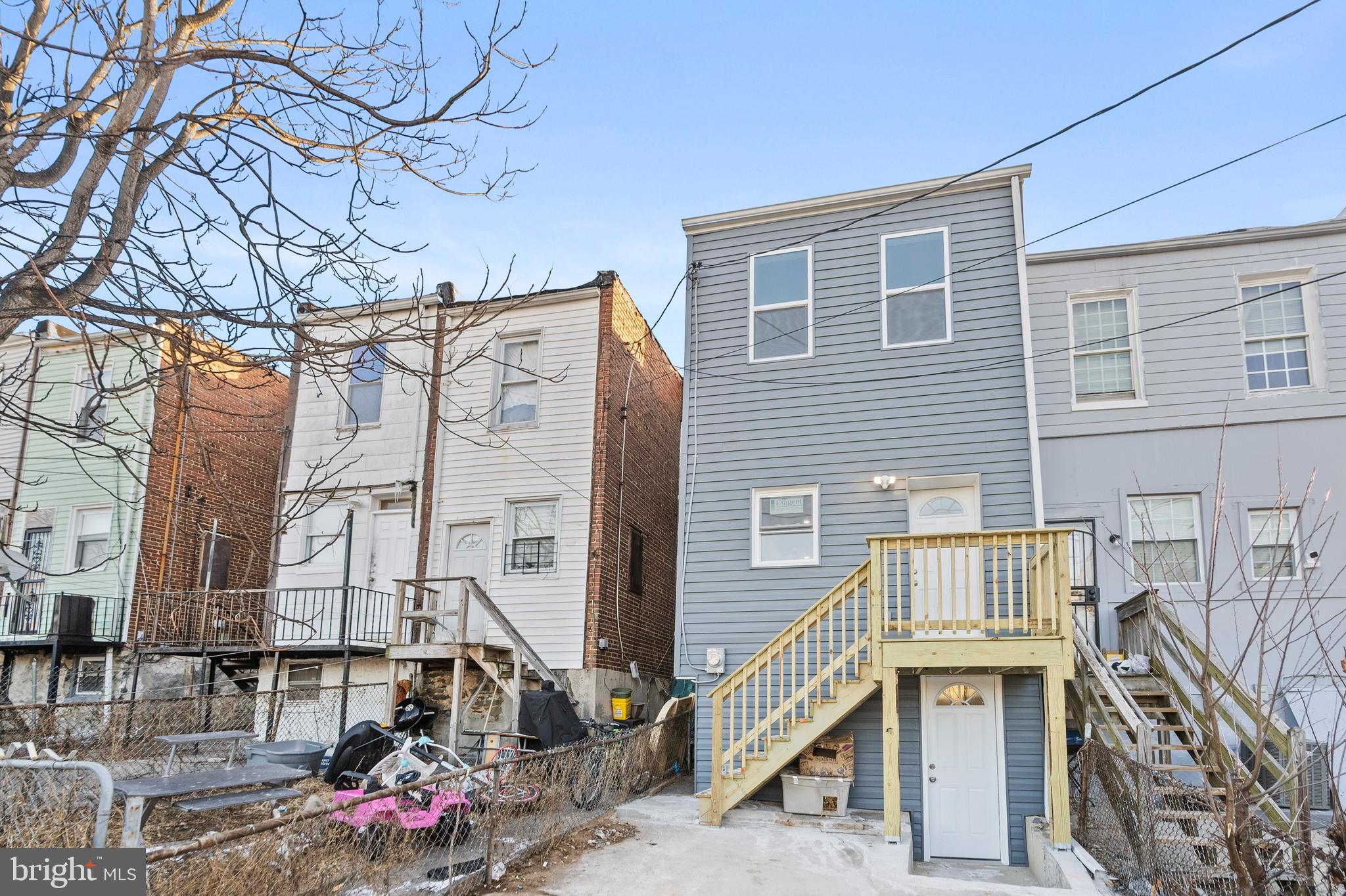 BIDDLE STREET - Residential