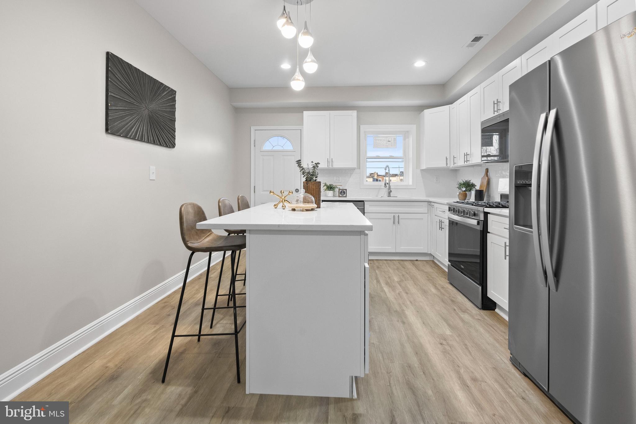 BIDDLE STREET - Residential