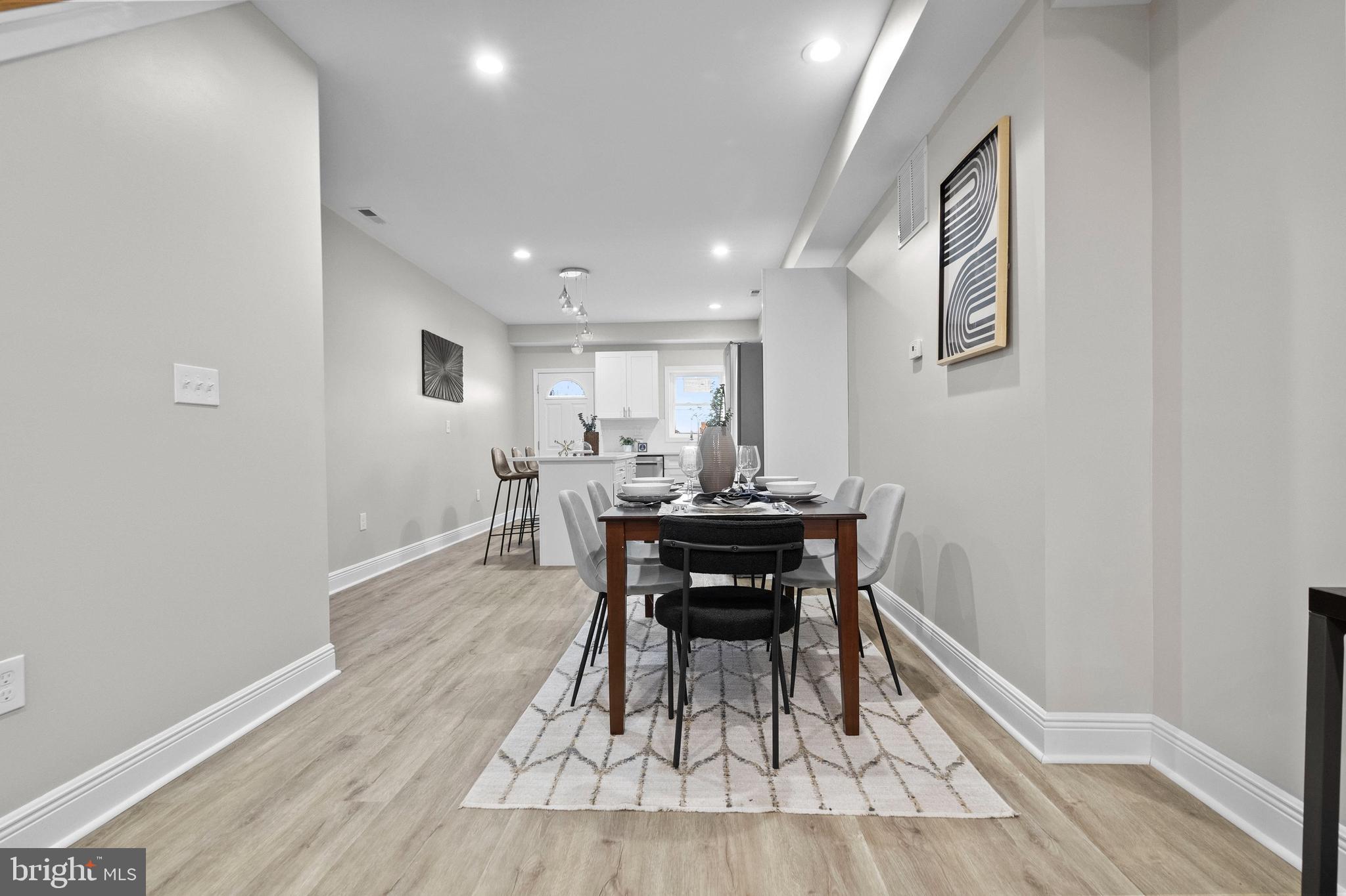 BIDDLE STREET - Residential