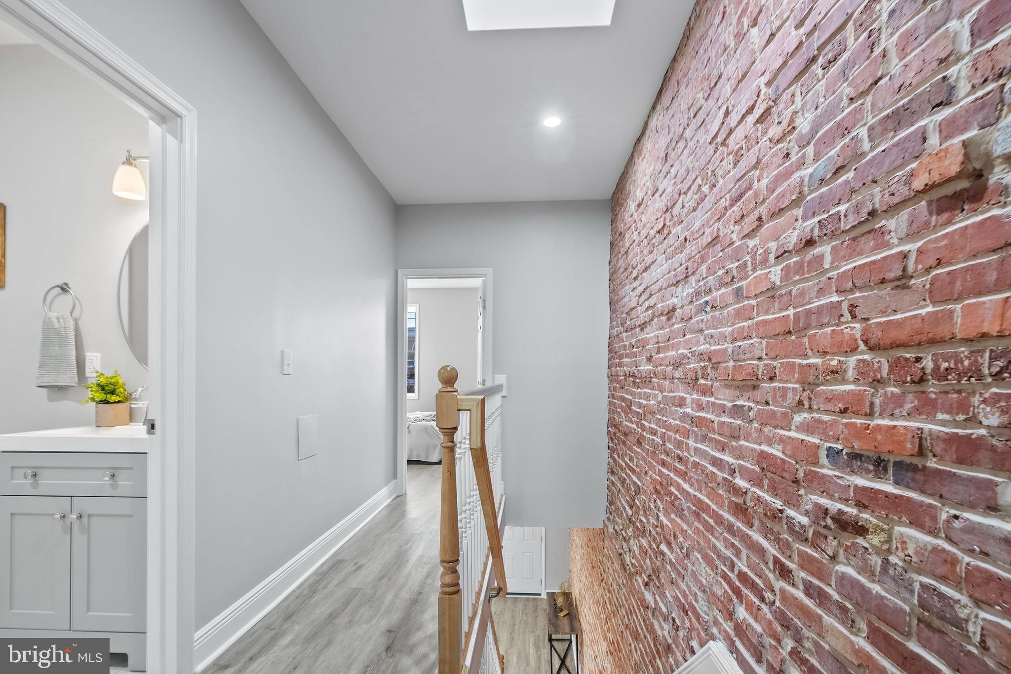 BIDDLE STREET - Residential