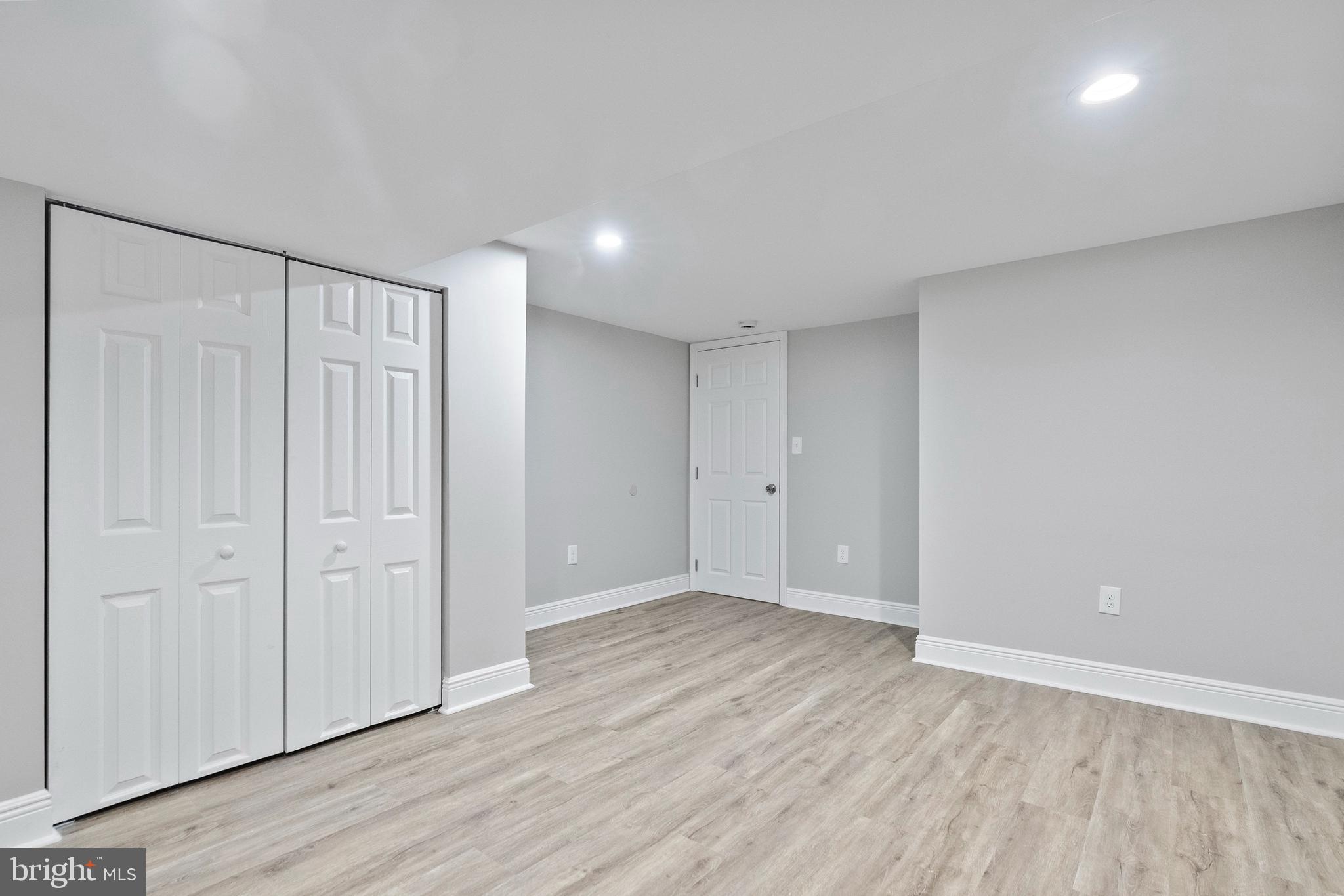 BIDDLE STREET - Residential