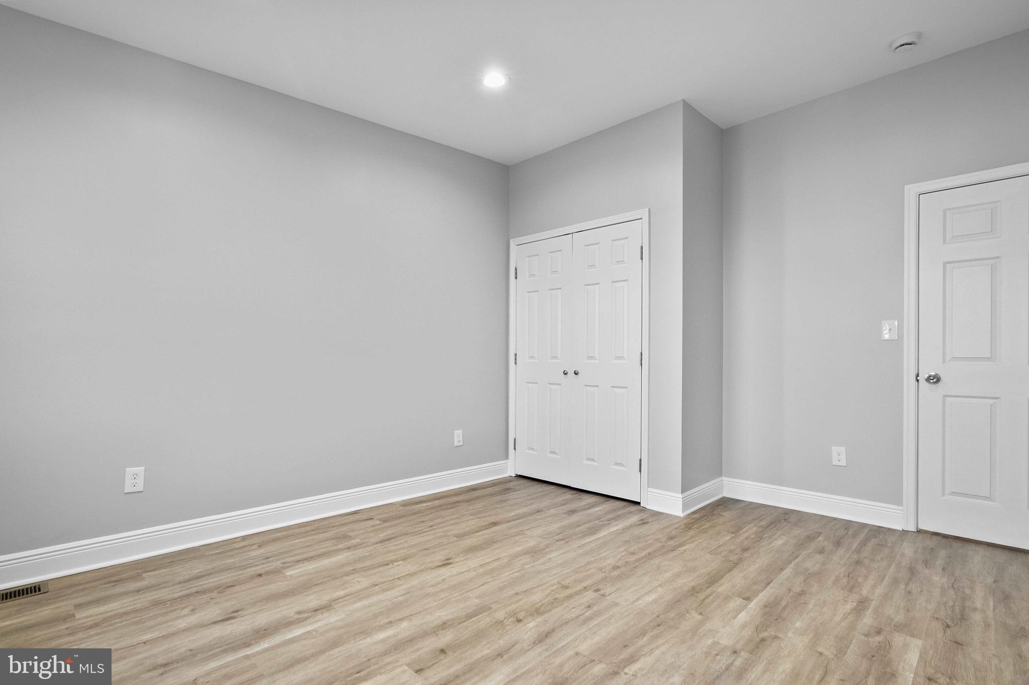 BIDDLE STREET - Residential