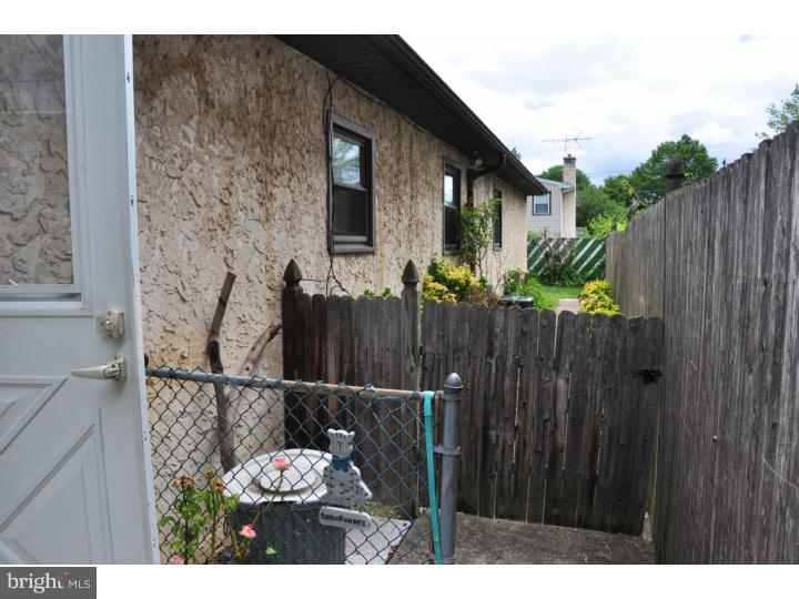 HOLME CIRCLE - Residential Lease