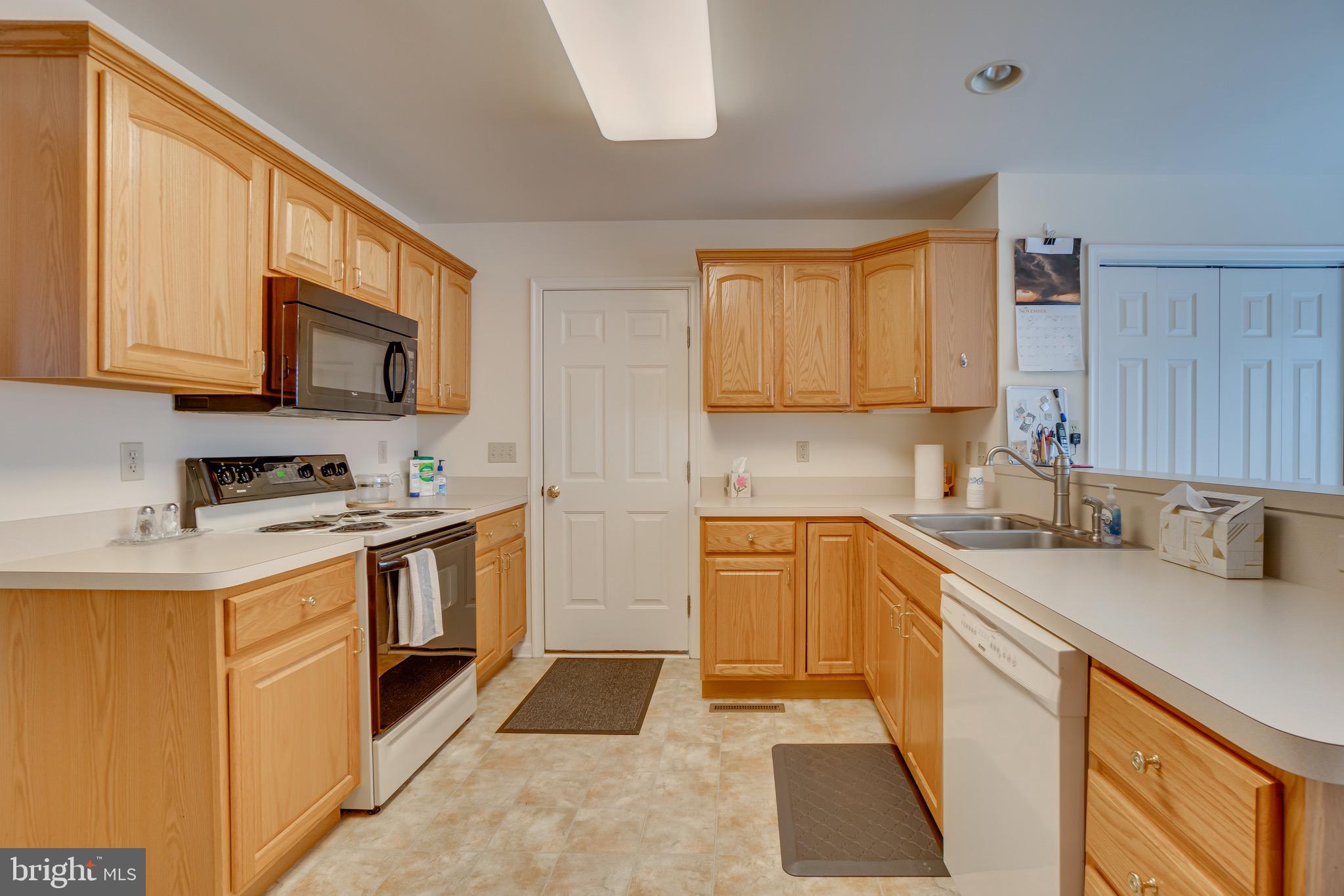 LAKE OF THE WOODS - Residential