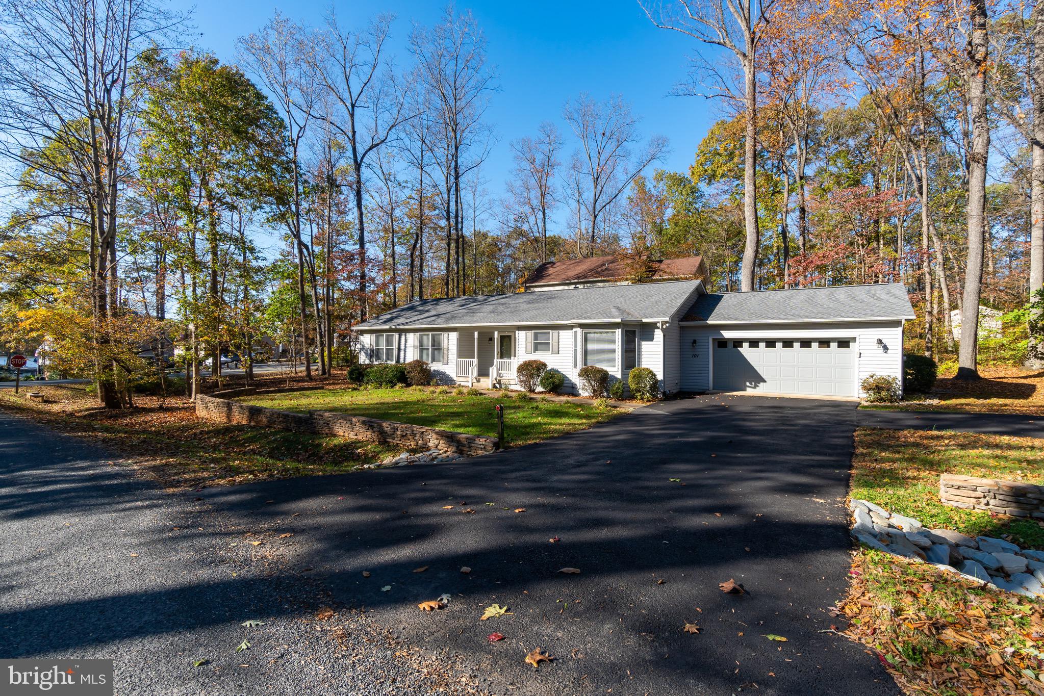 LAKE OF THE WOODS - Residential