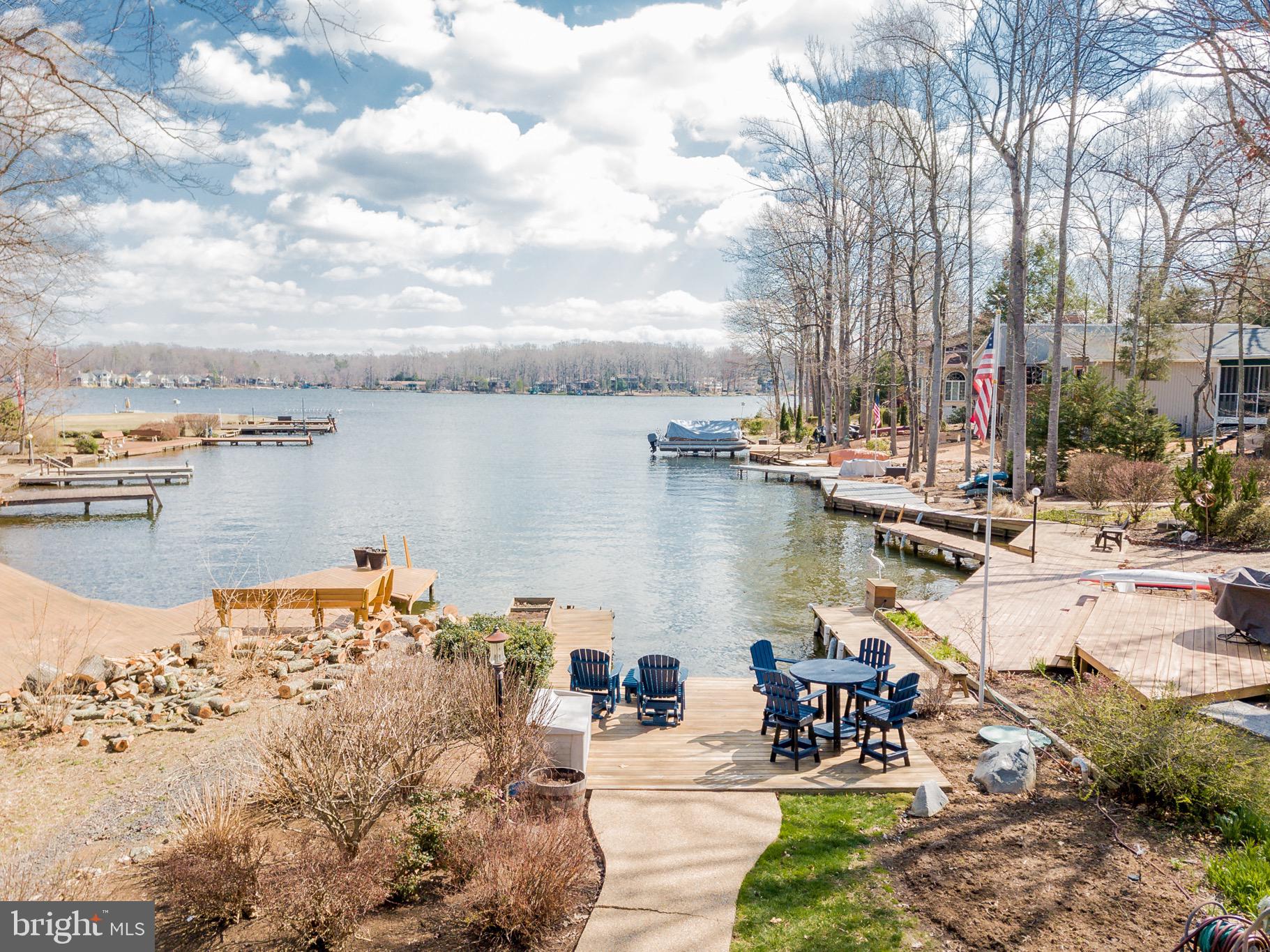 LAKE OF THE WOODS - Residential