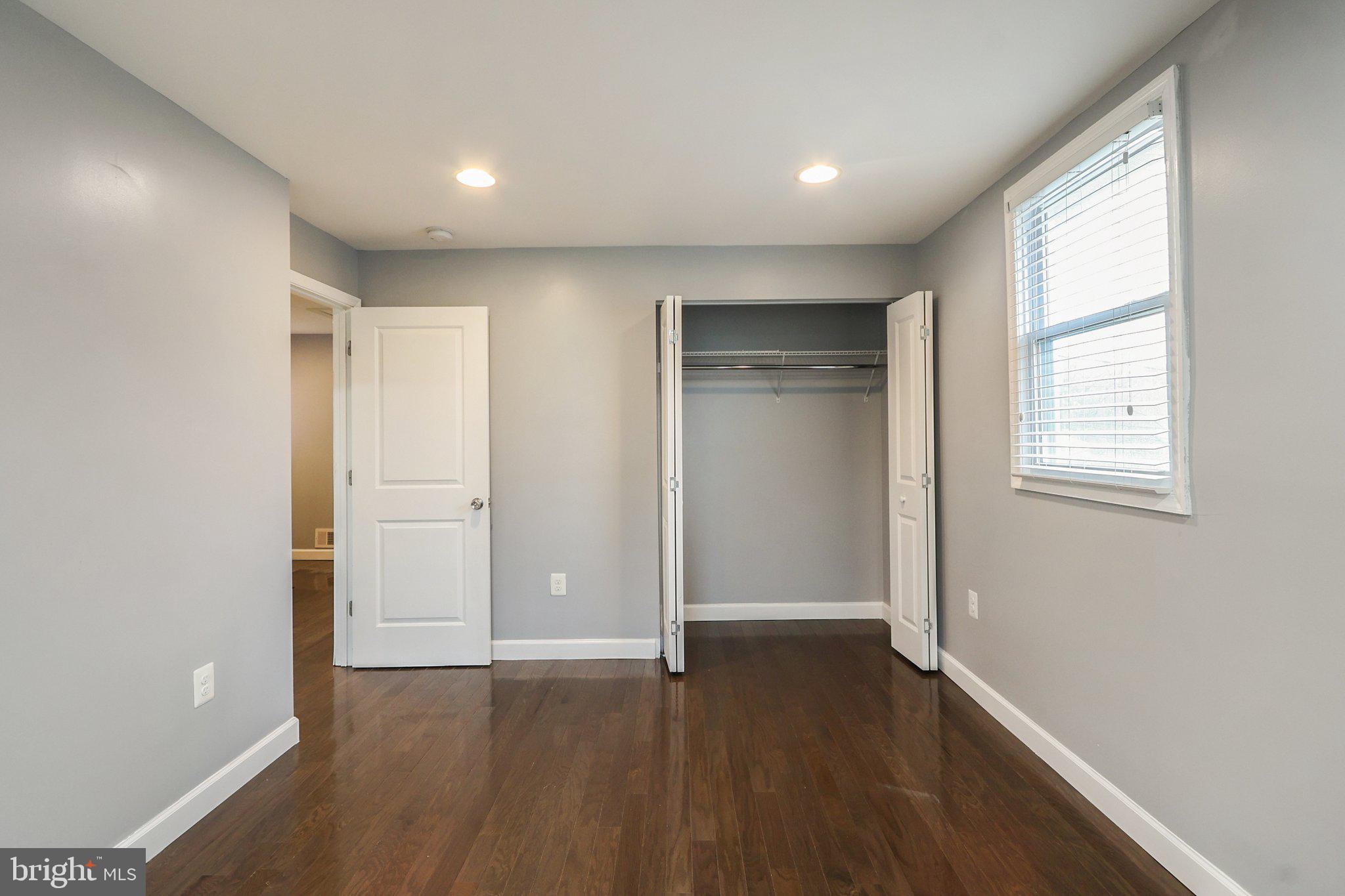 GLENARDEN WOODS - Residential