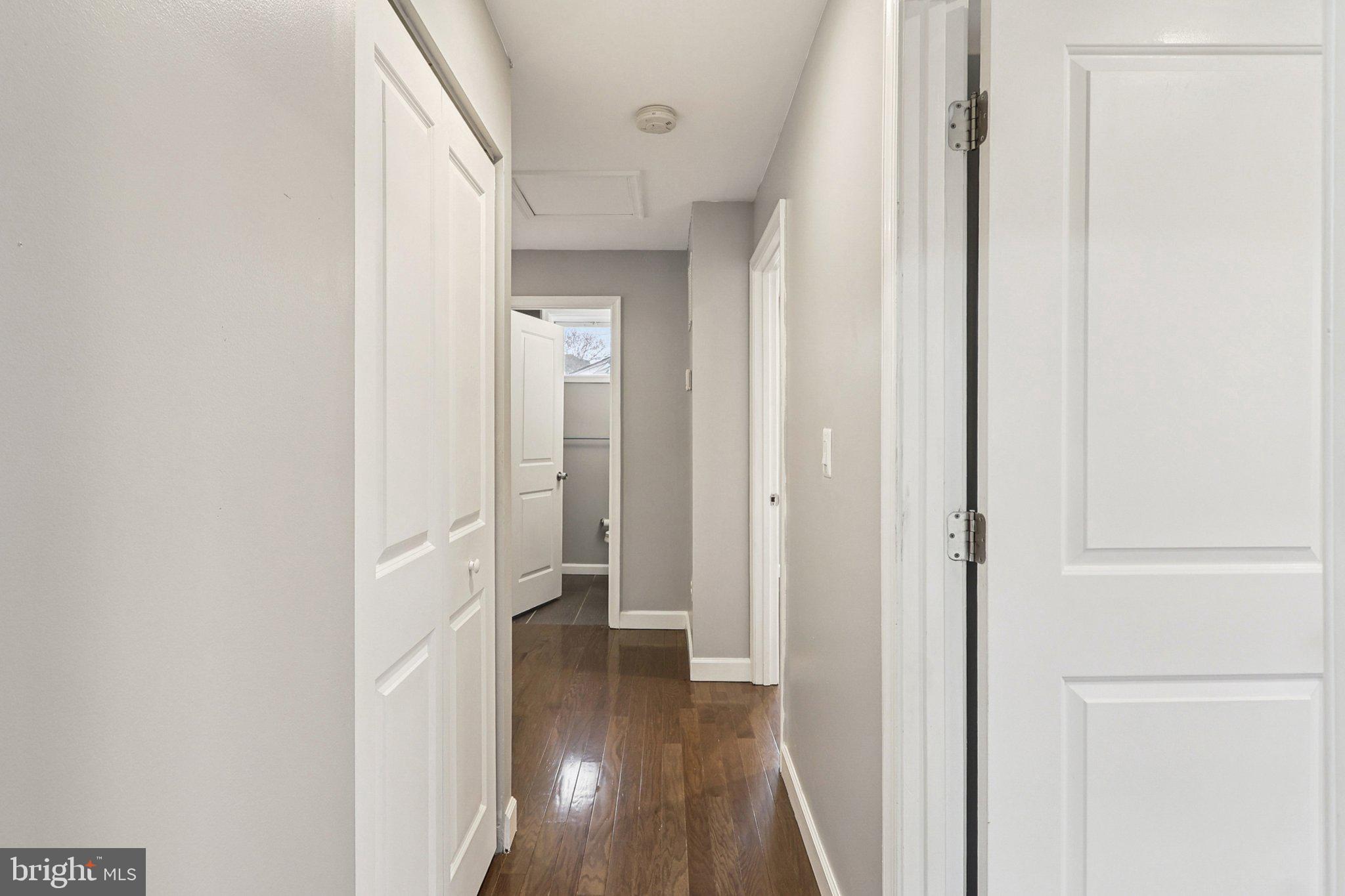 GLENARDEN WOODS - Residential