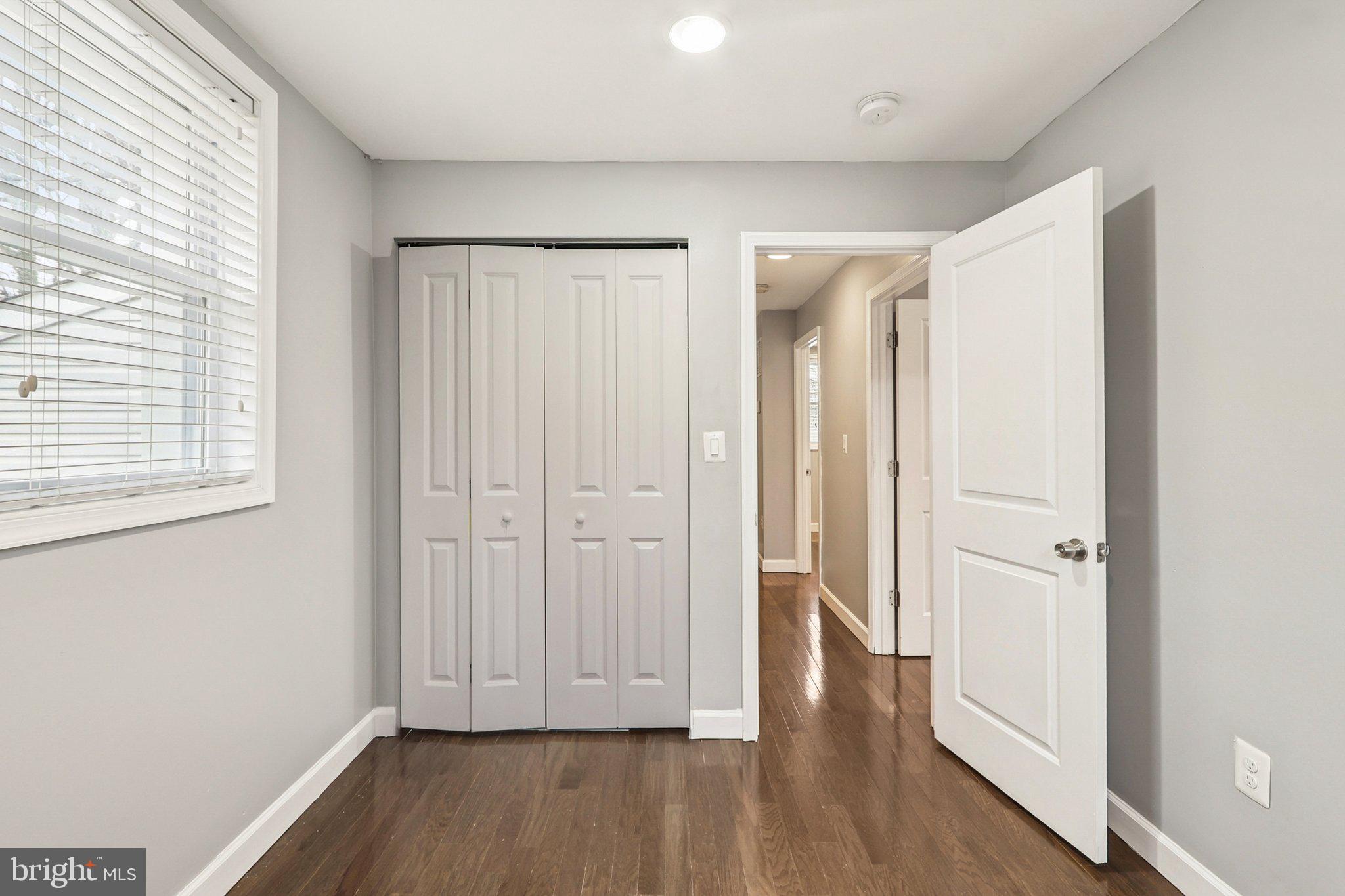 GLENARDEN WOODS - Residential