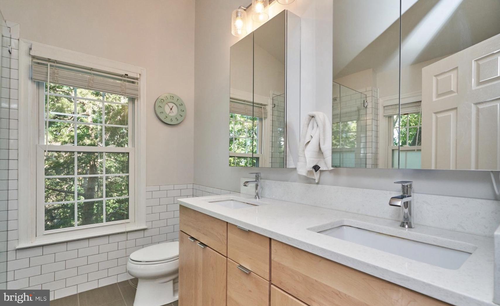 QUAKER HILL - Residential Lease