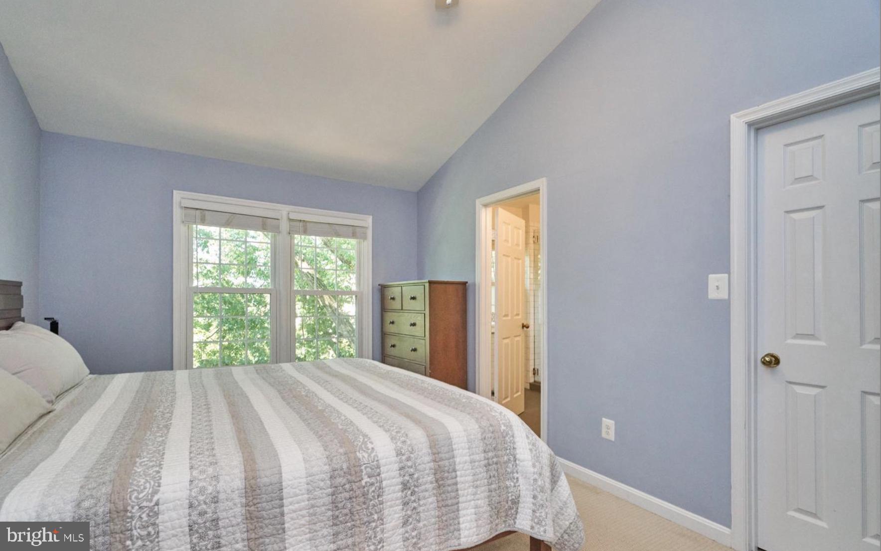 QUAKER HILL - Residential Lease