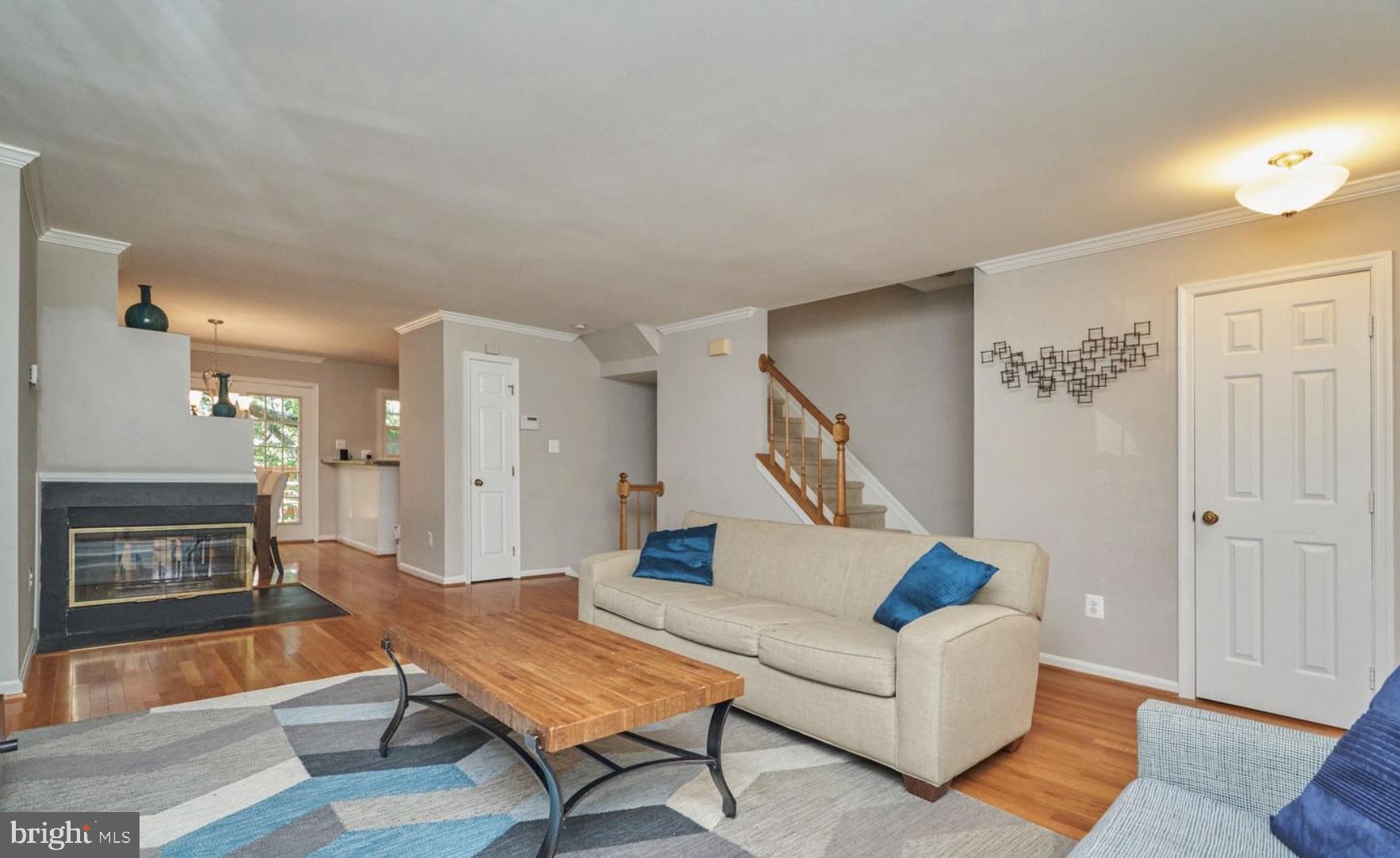 QUAKER HILL - Residential Lease