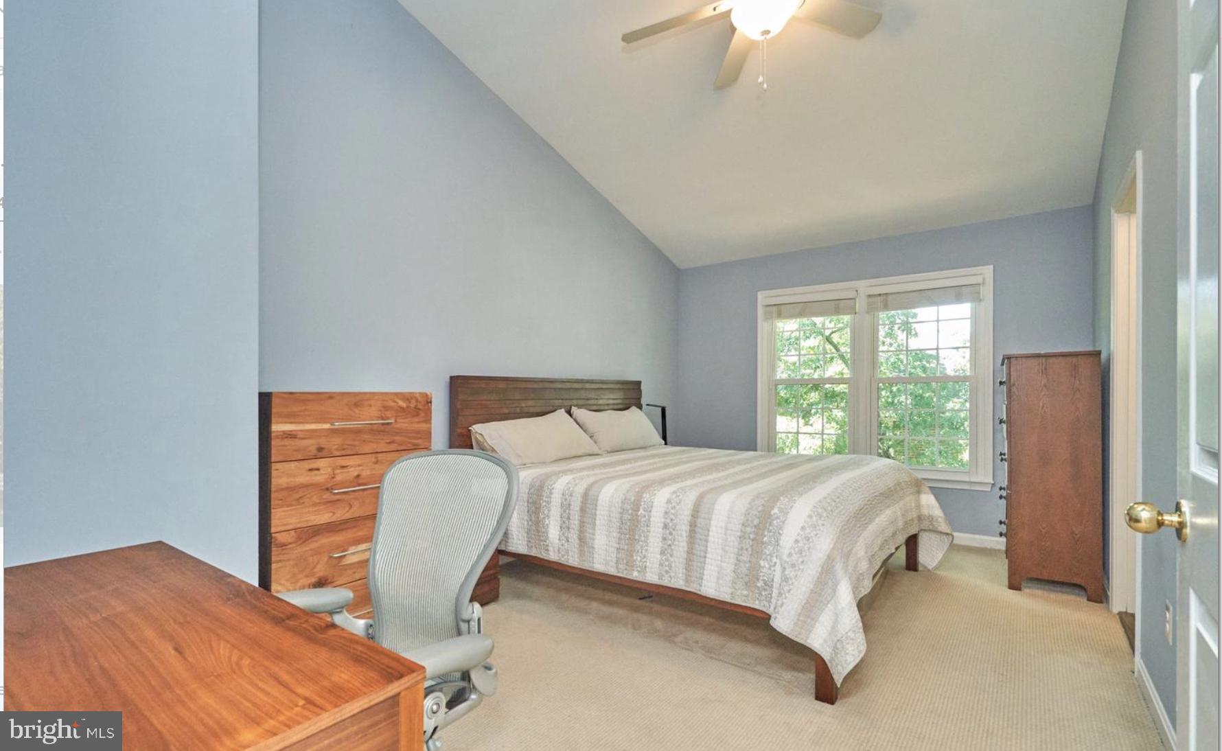 QUAKER HILL - Residential Lease