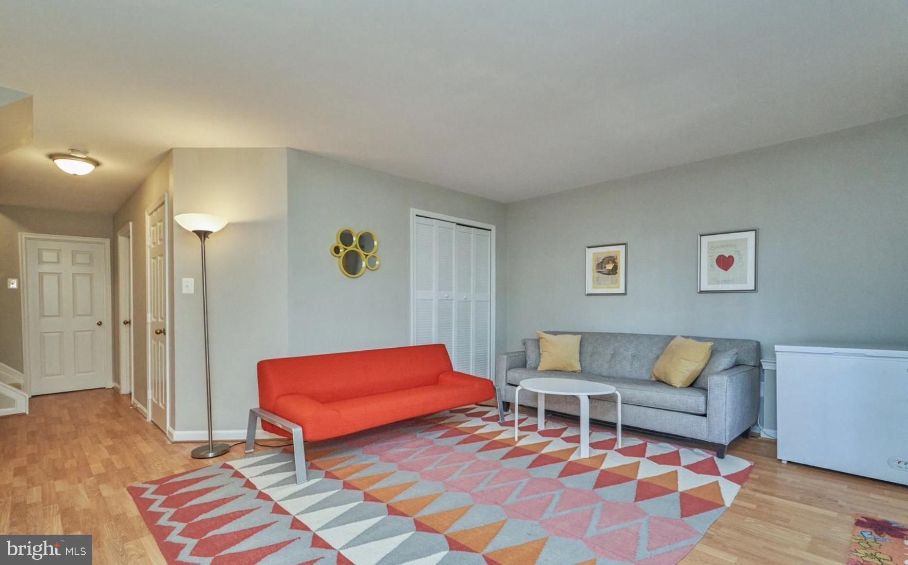 QUAKER HILL - Residential Lease