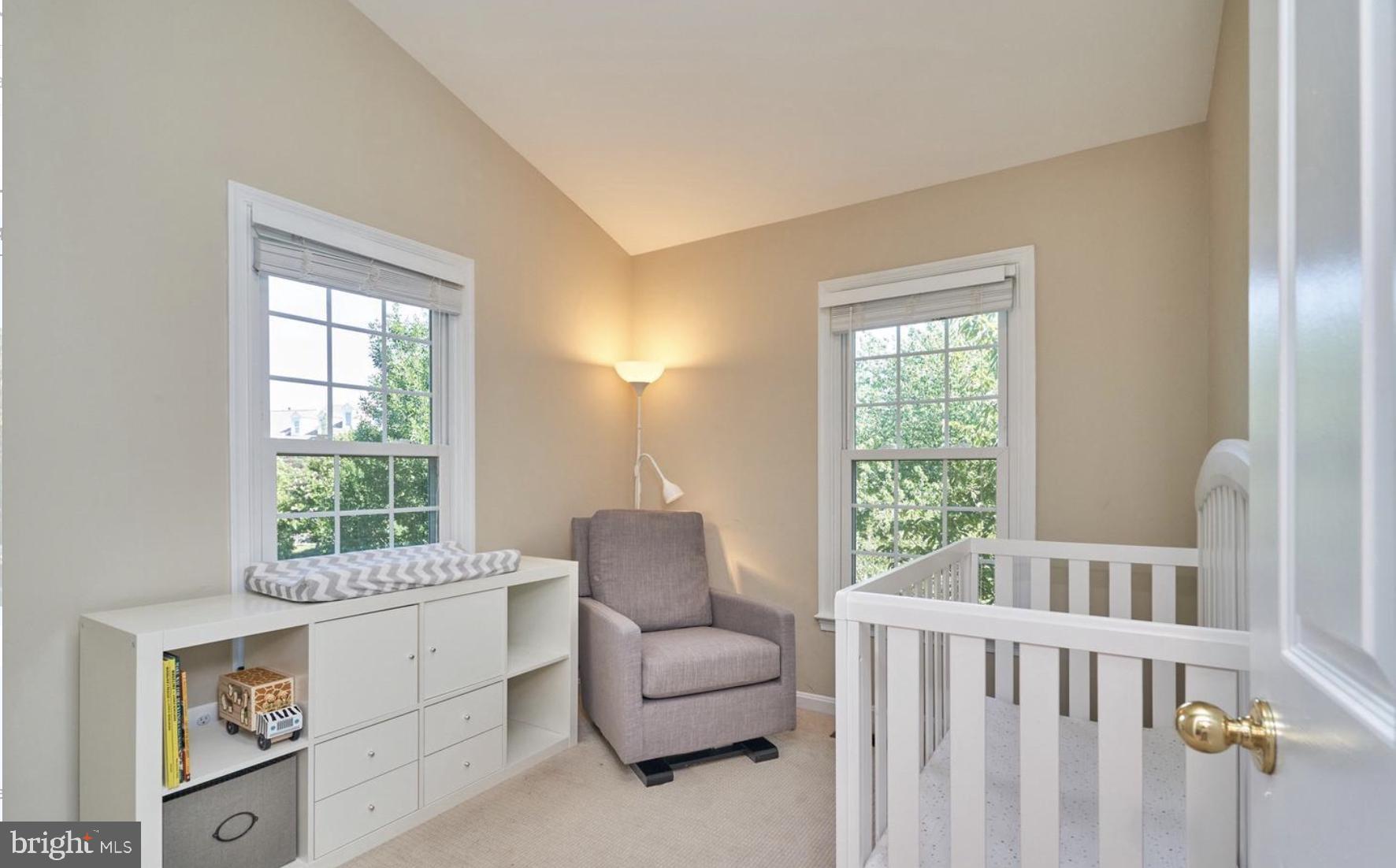 QUAKER HILL - Residential Lease