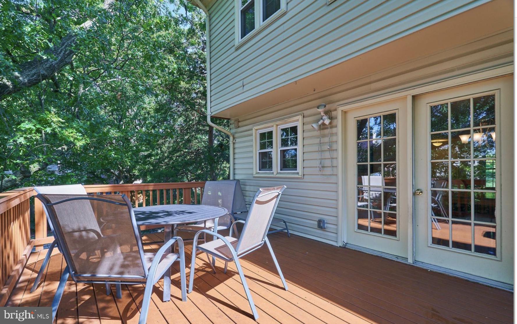 QUAKER HILL - Residential Lease