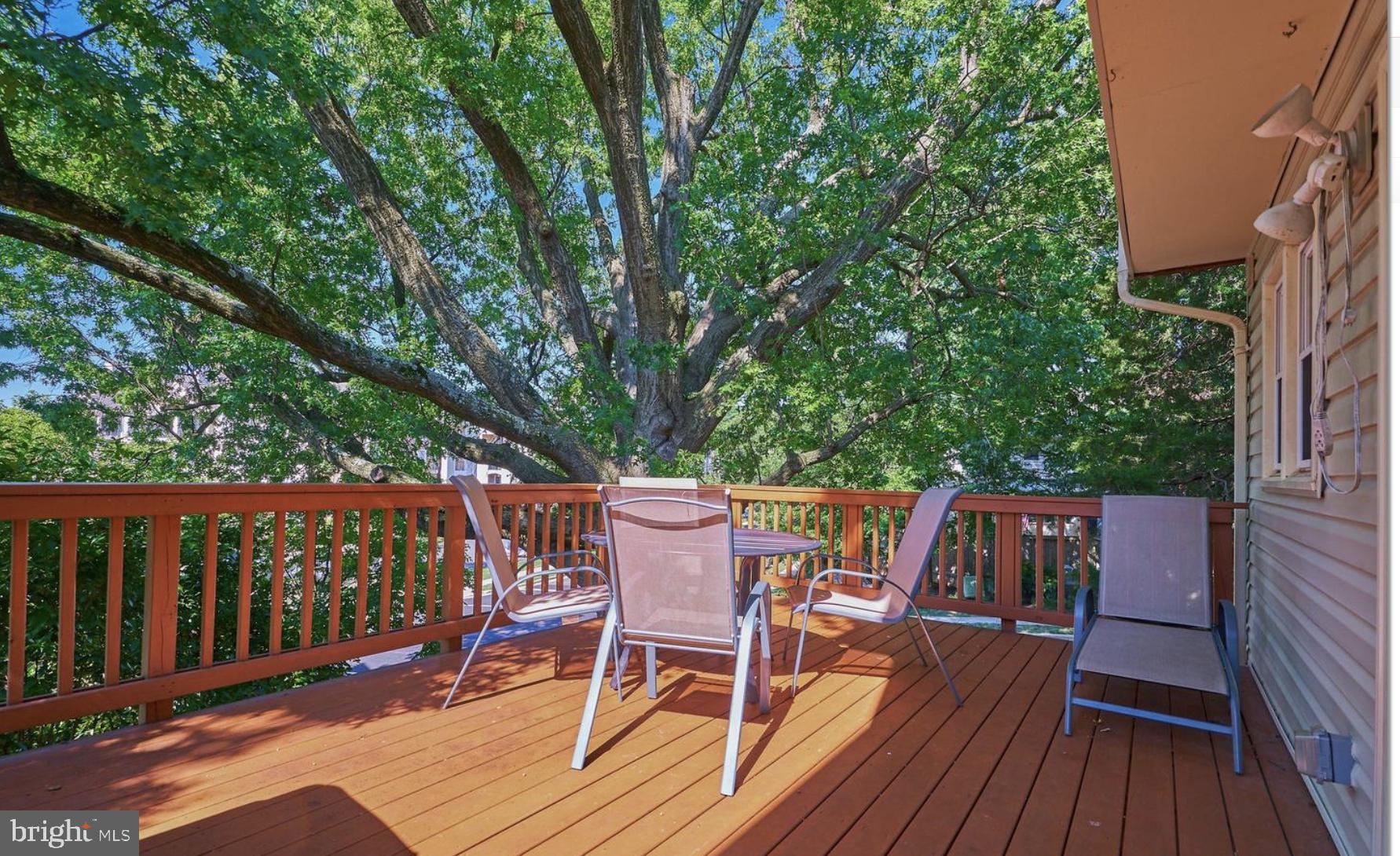 QUAKER HILL - Residential Lease