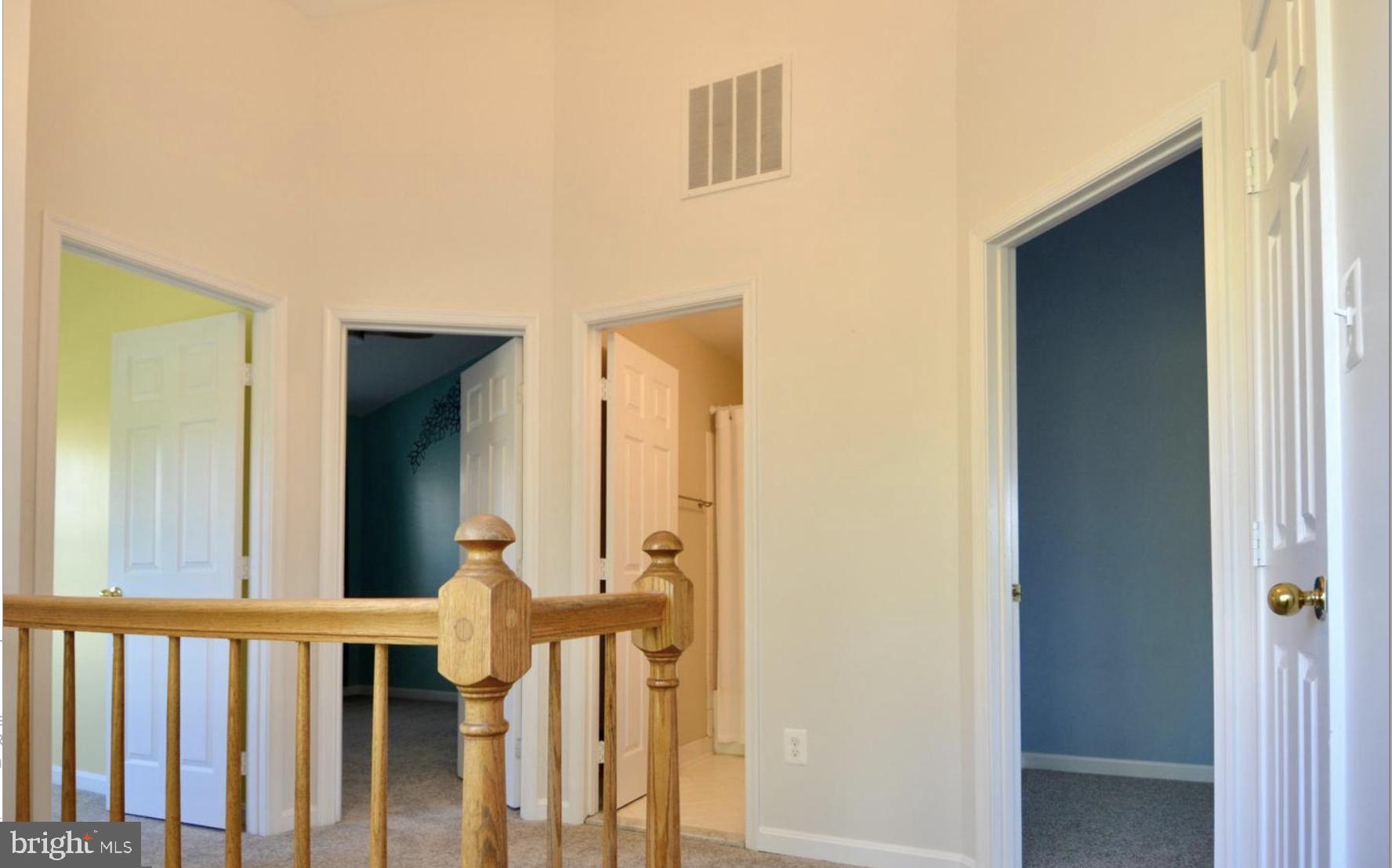 QUAKER HILL - Residential Lease