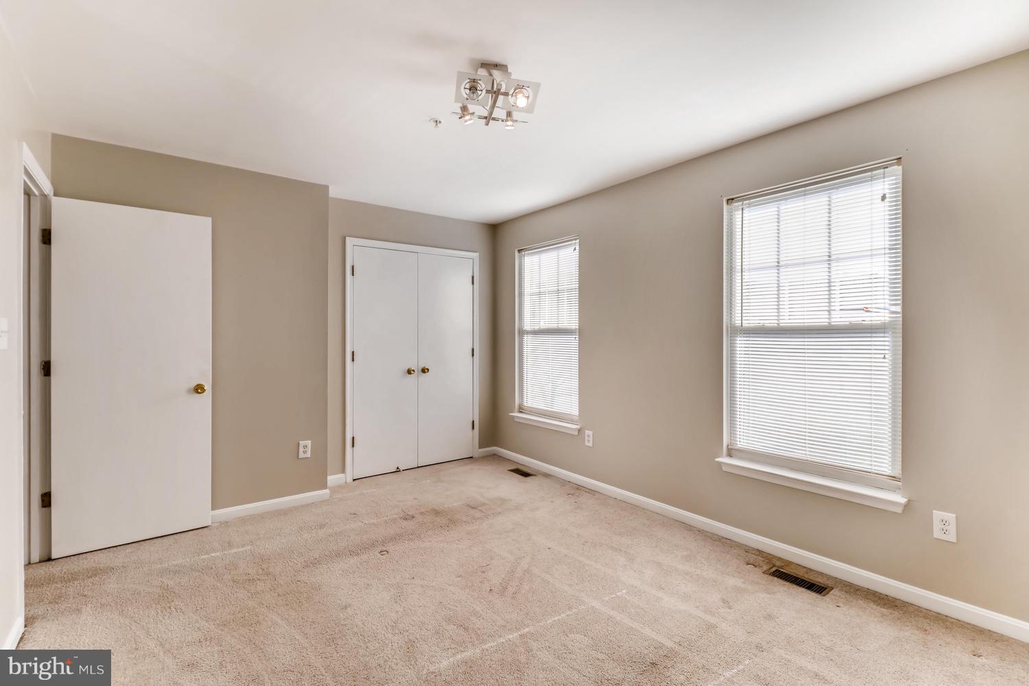 THE TOWNES AT THE TERRACE - Residential Lease