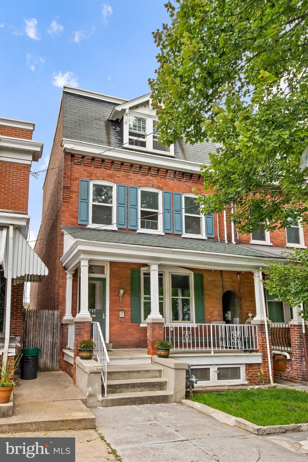 Photo of 247 E Ross Street, Lancaster, PA 17602 (MLS # PALA2041644)