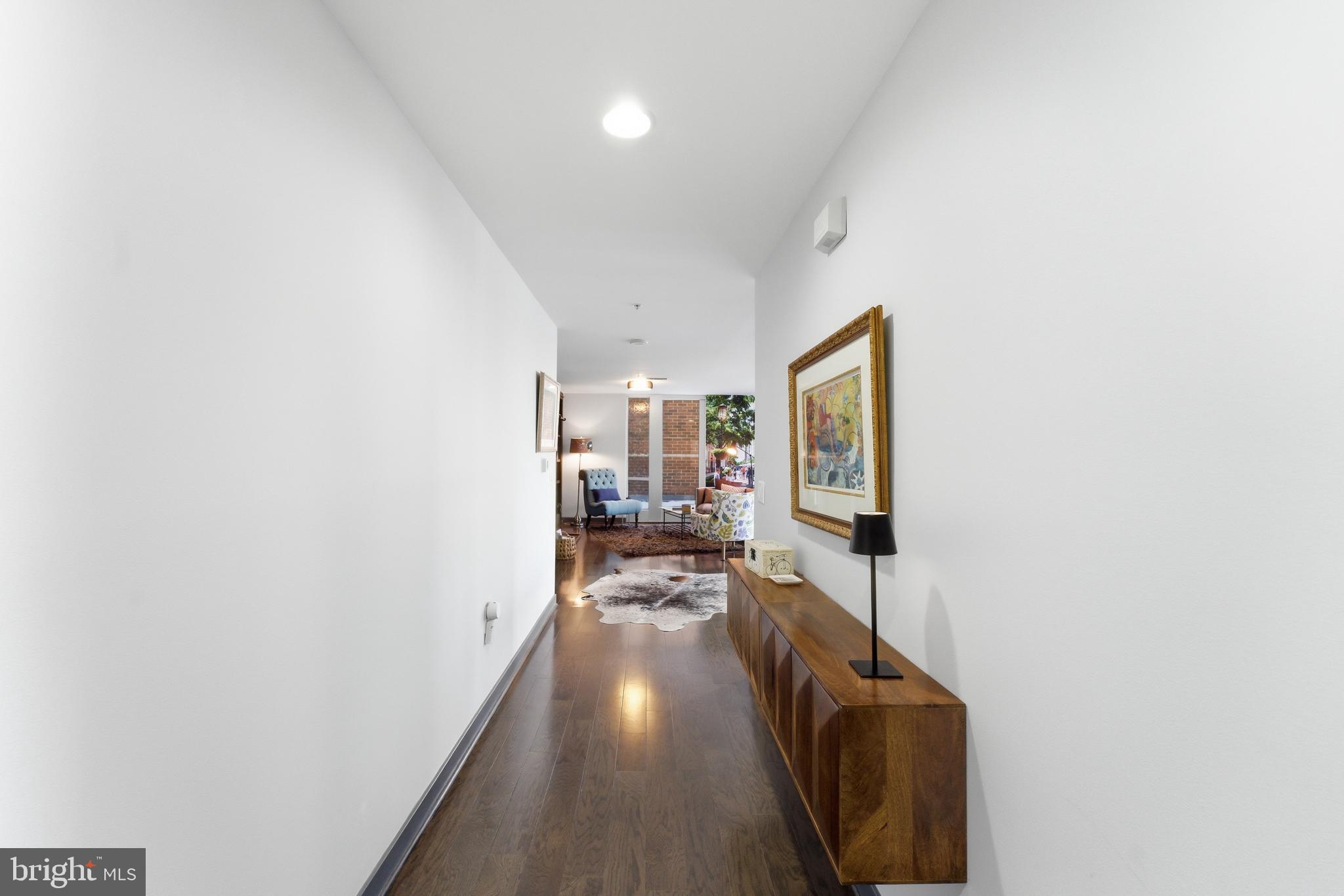 RESTON TOWN CENTER - Residential