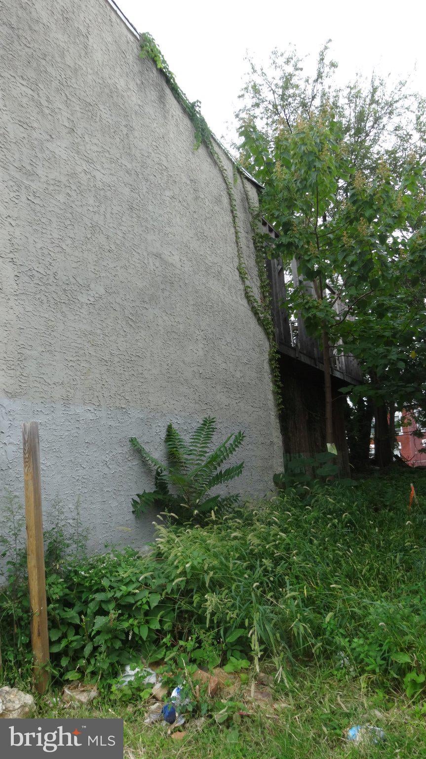 3143 N 15TH STREET