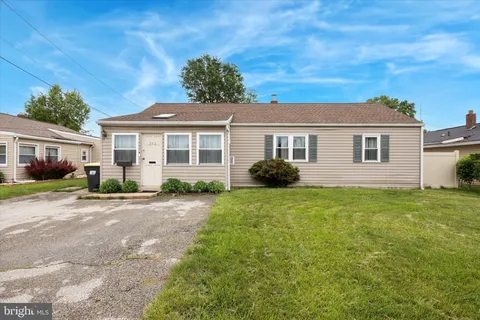 705 Newport Gap Pike, Wilmington, DE MLS: DENC2081936