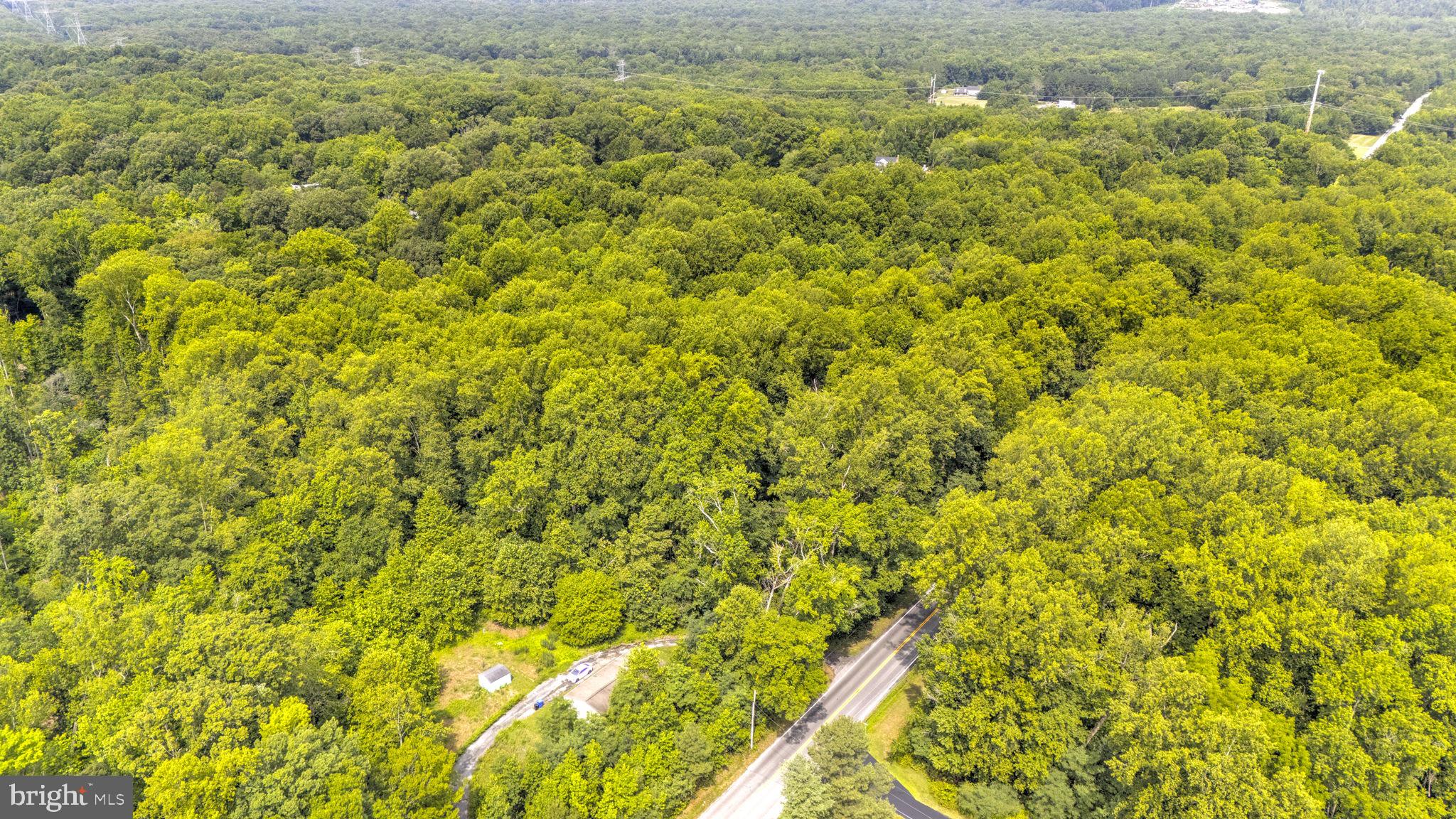 7924 POMFRET RD