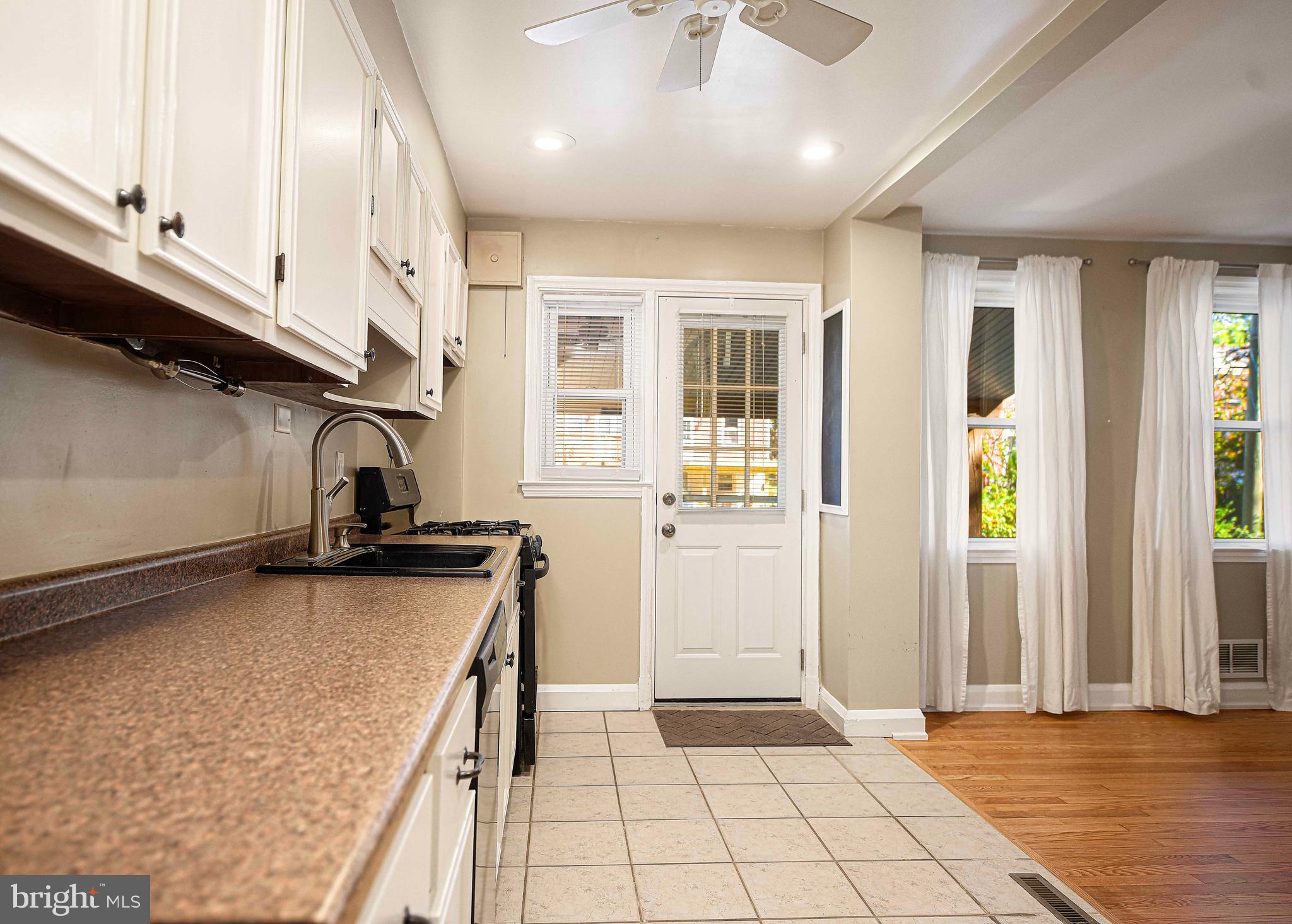 KNETTISHALL - Residential