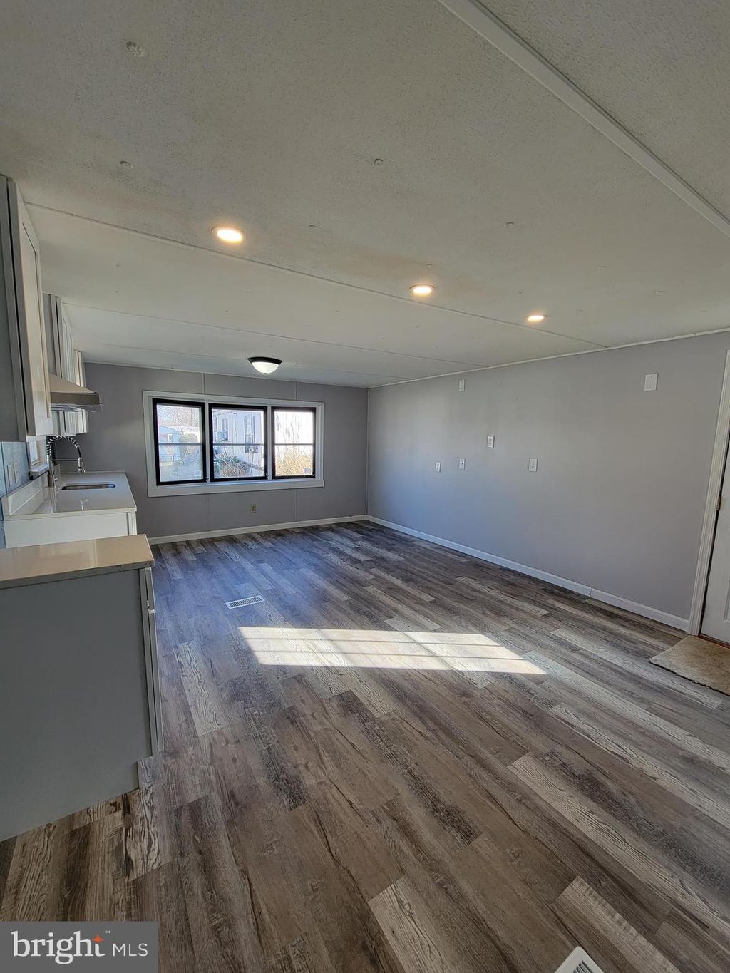 Photo of 719 PRIMROSE LN, EPHRATA, PA 17522 (MLS # PALA2029762)