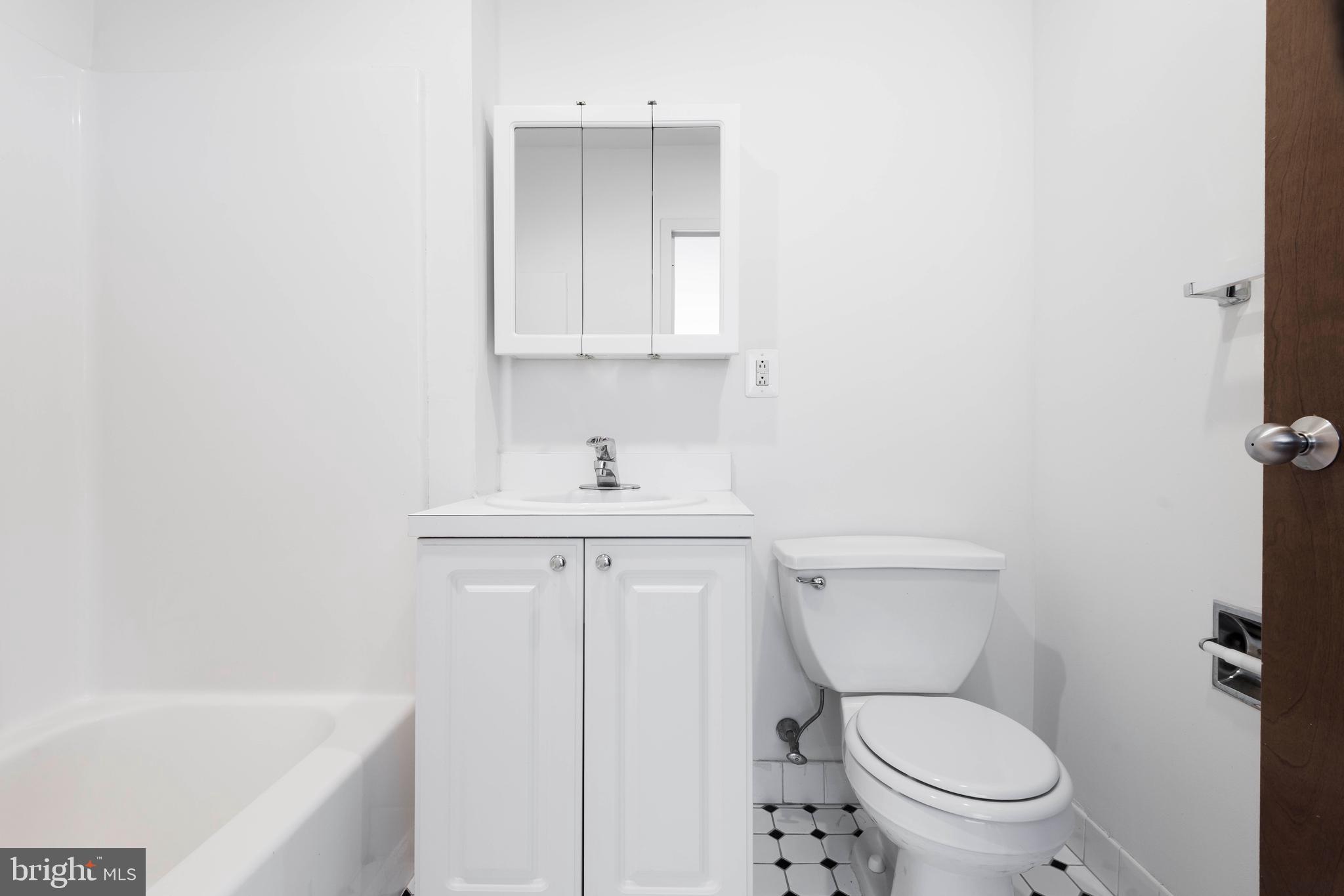 WASHINGTON SQ WEST - Residential Lease