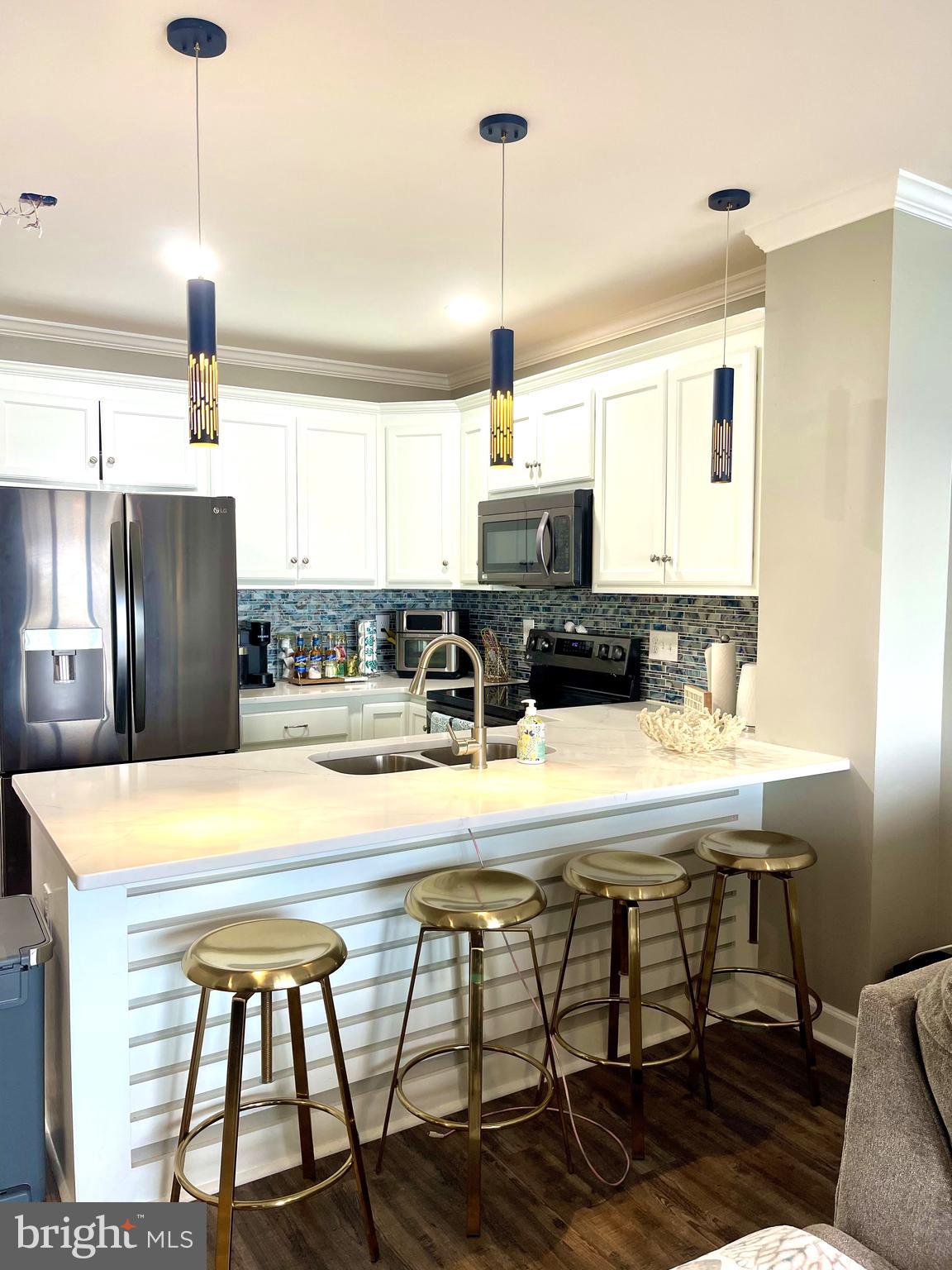 POTOMAC RENAISSANCE - Residential Lease