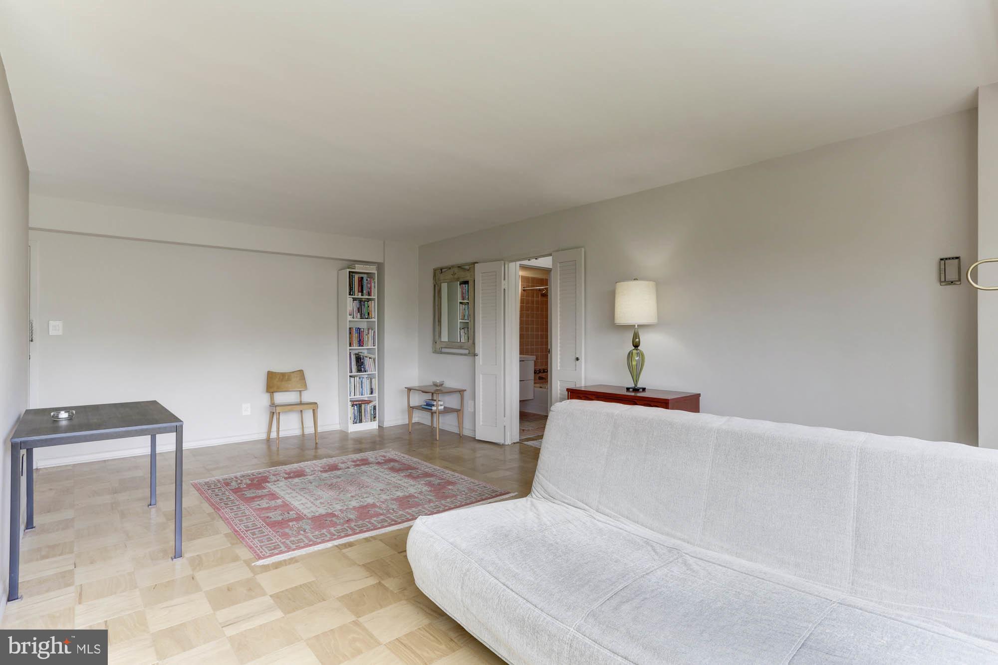 KENWOOD HOUSE - Residential