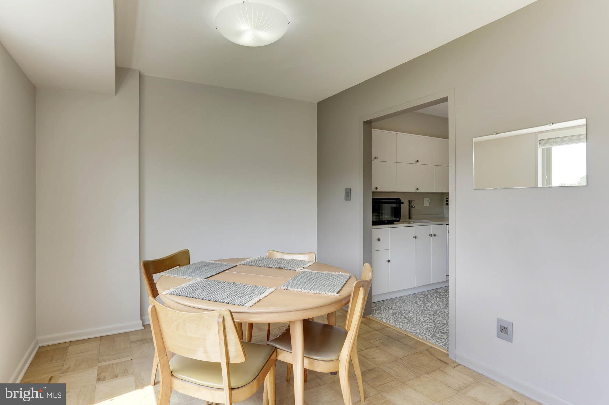 KENWOOD HOUSE - Residential