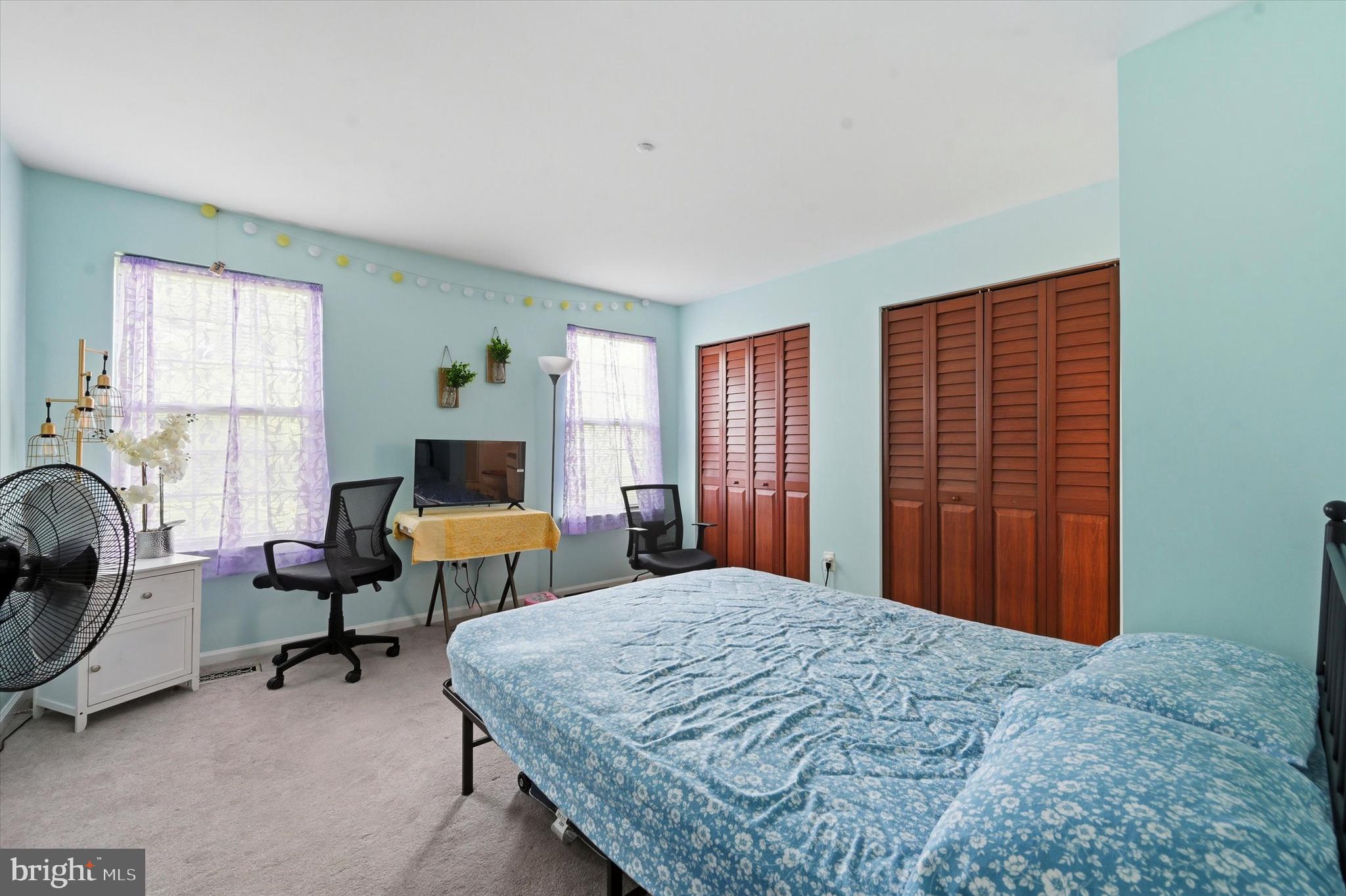 EXTON STATION - Residential