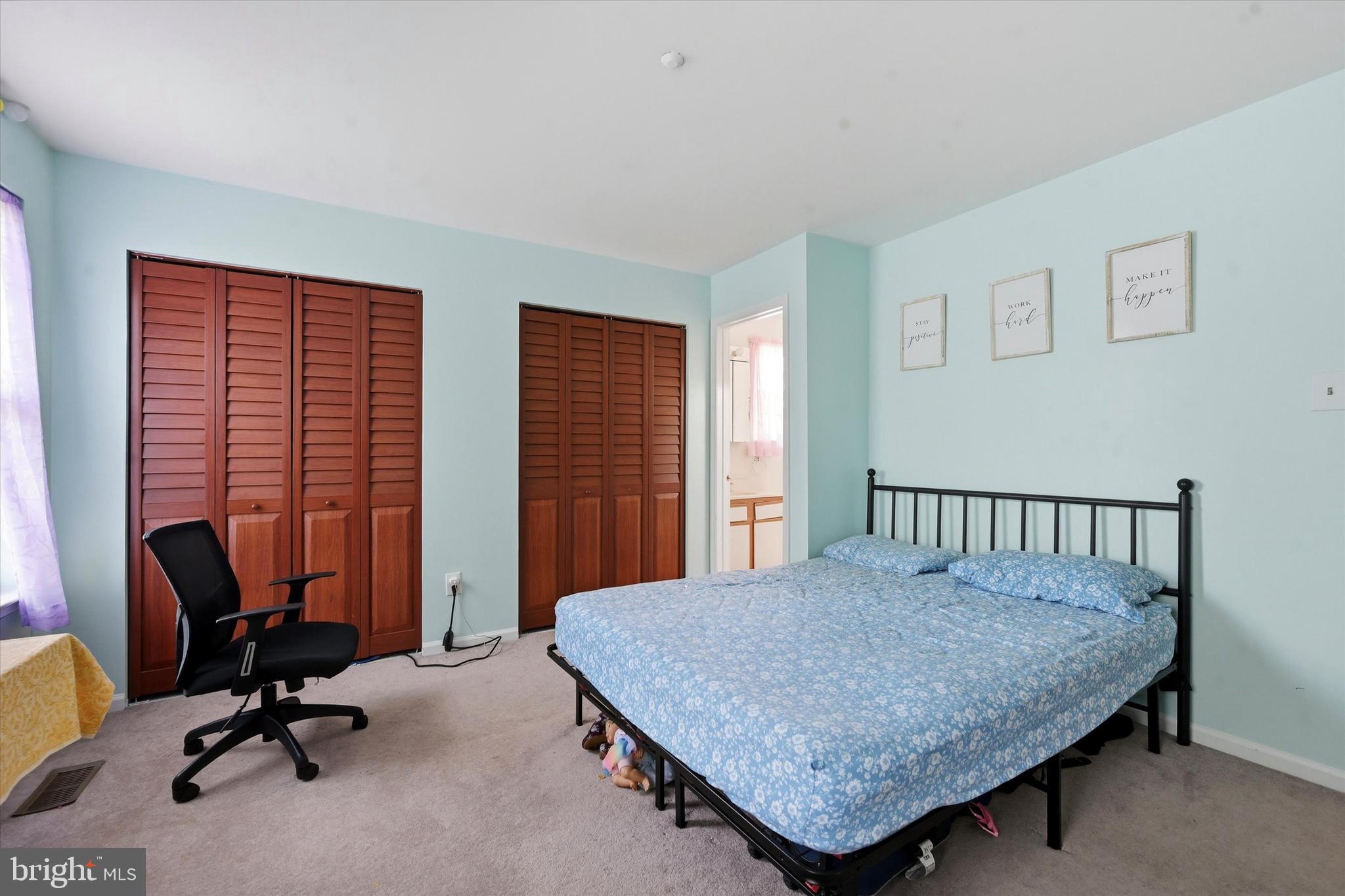 EXTON STATION - Residential