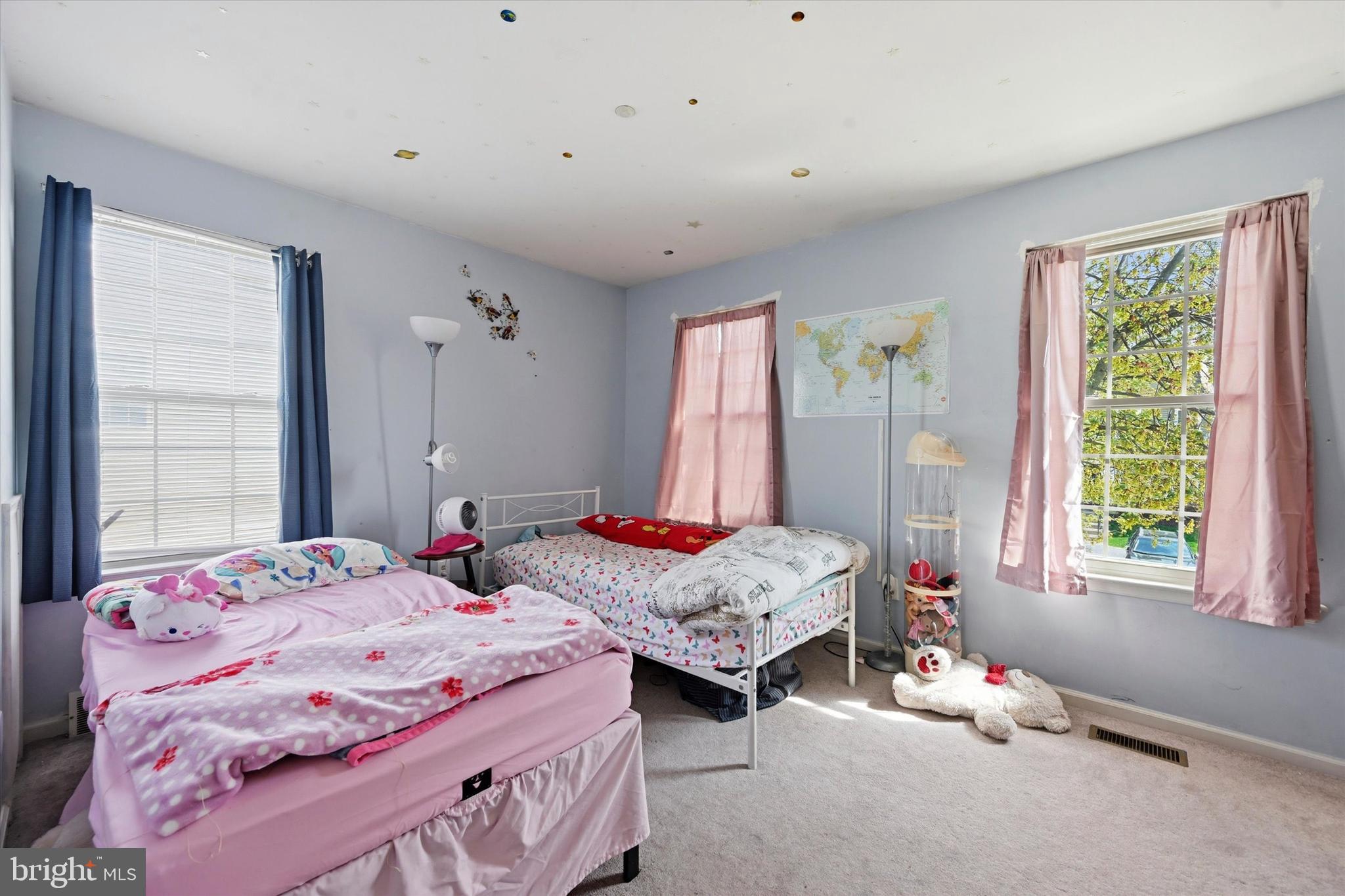 EXTON STATION - Residential