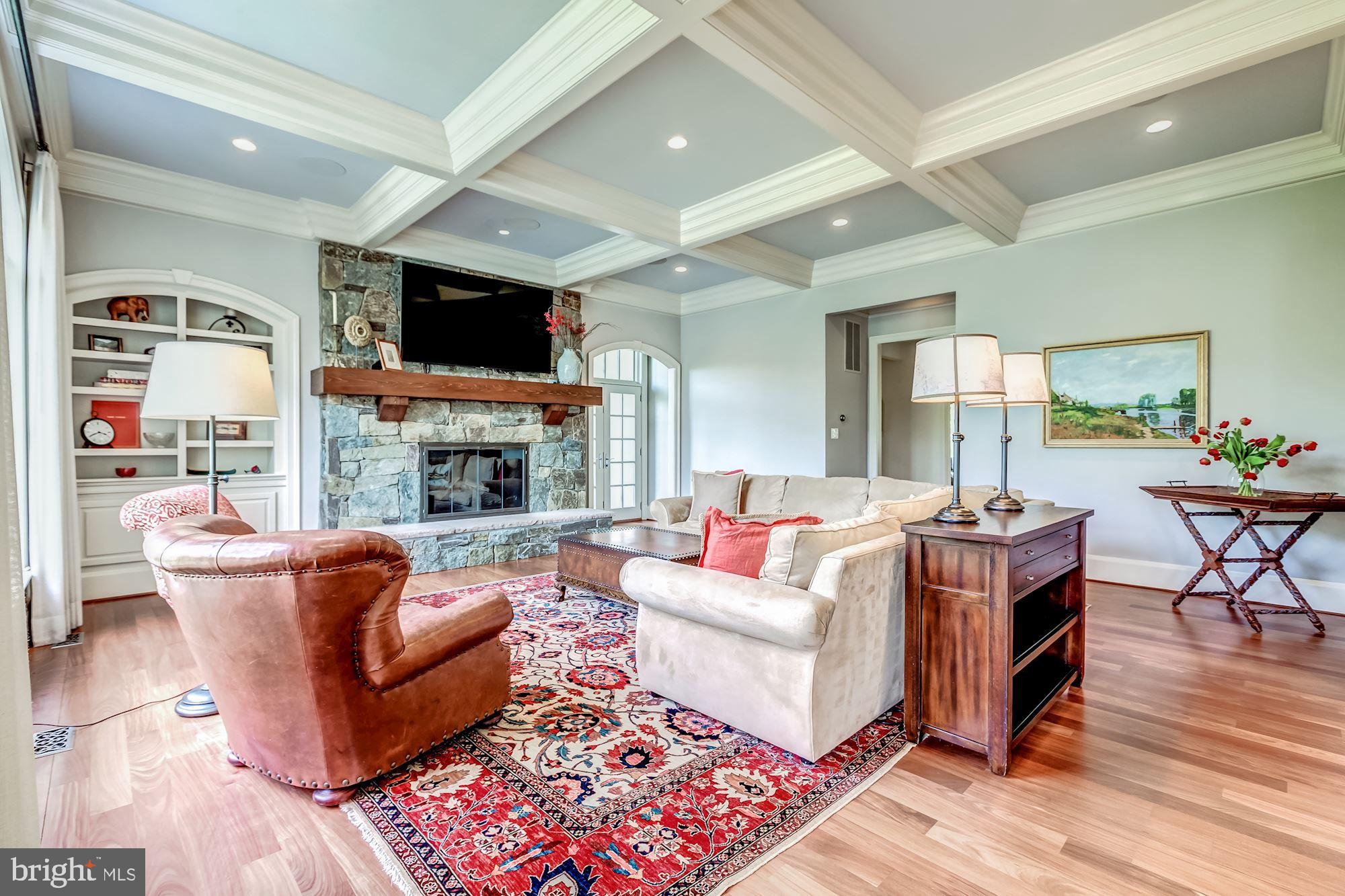 DEERFIELD POND - Residential