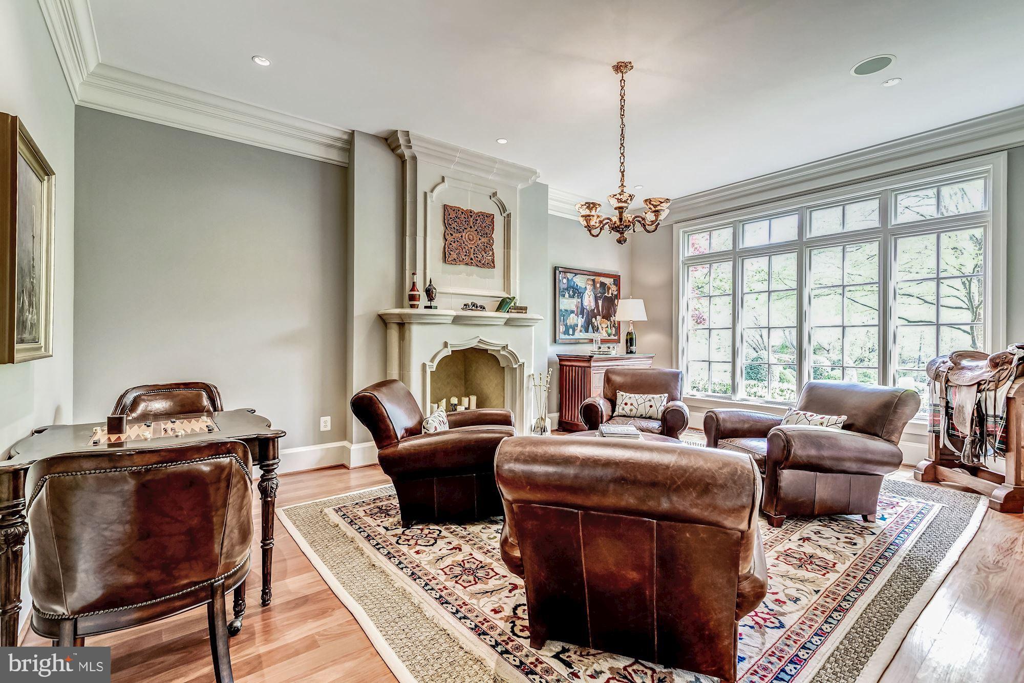 DEERFIELD POND - Residential