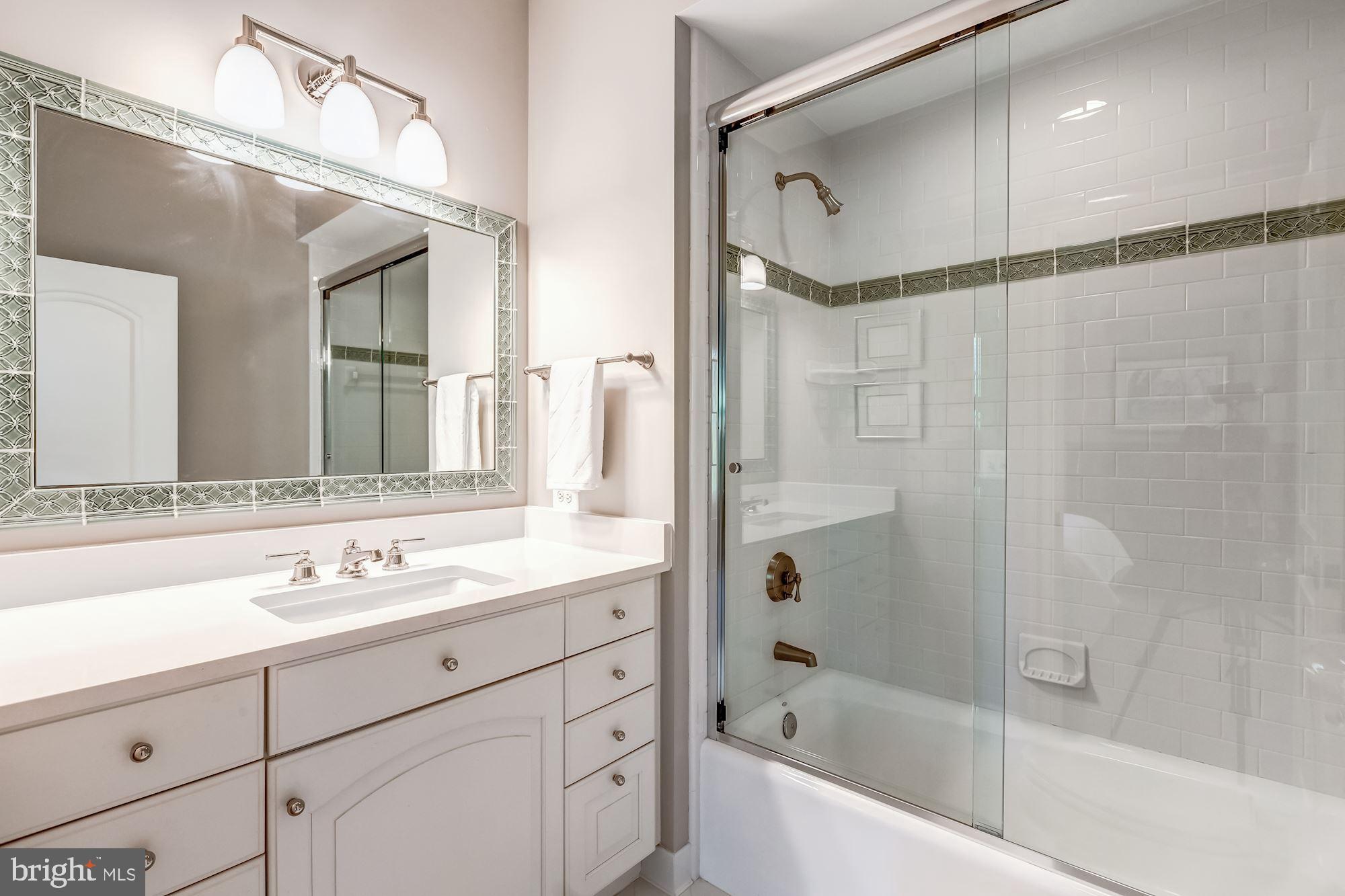 DEERFIELD POND - Residential