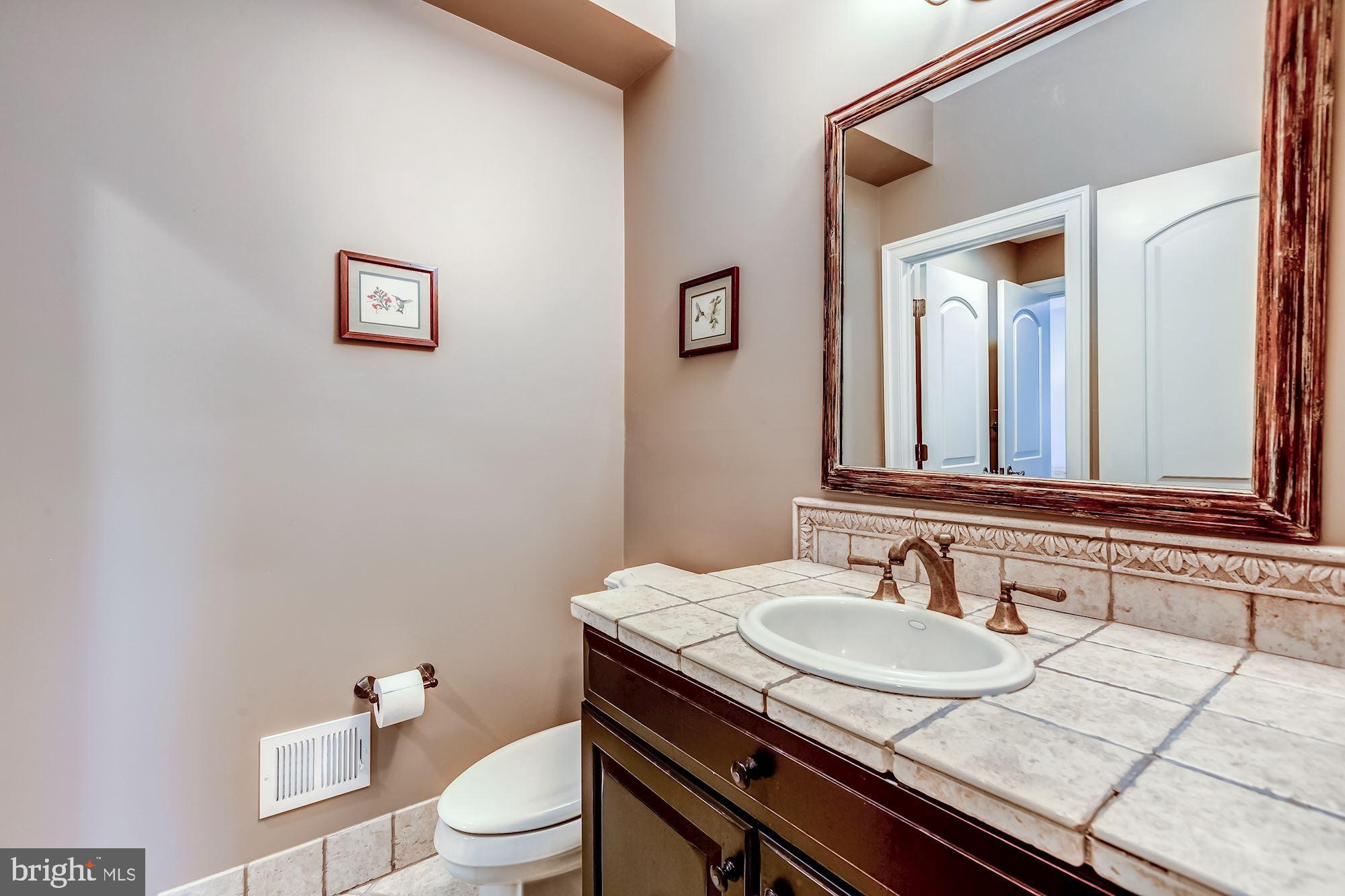 DEERFIELD POND - Residential